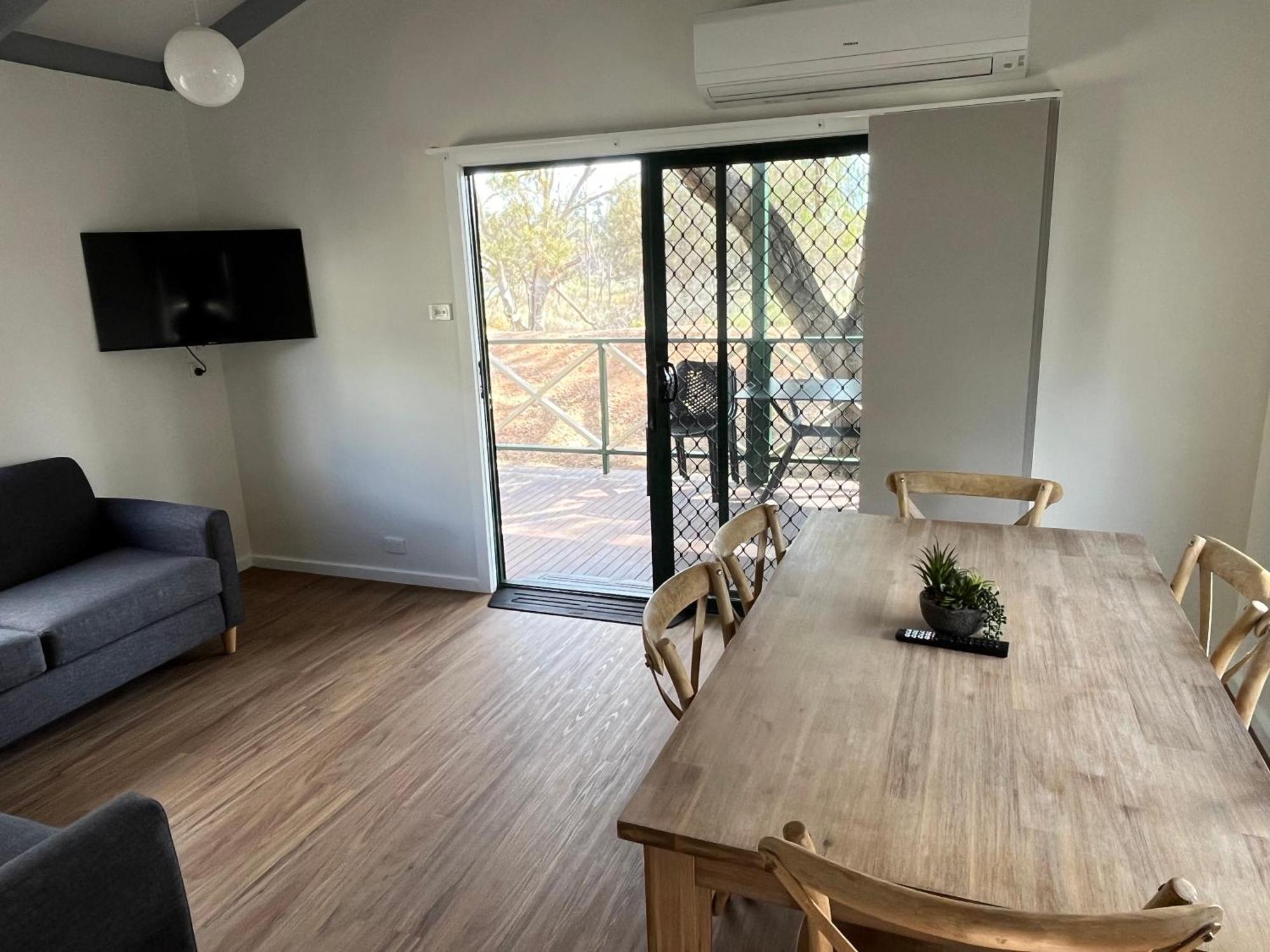 2 Bedroom Cabin Accessible