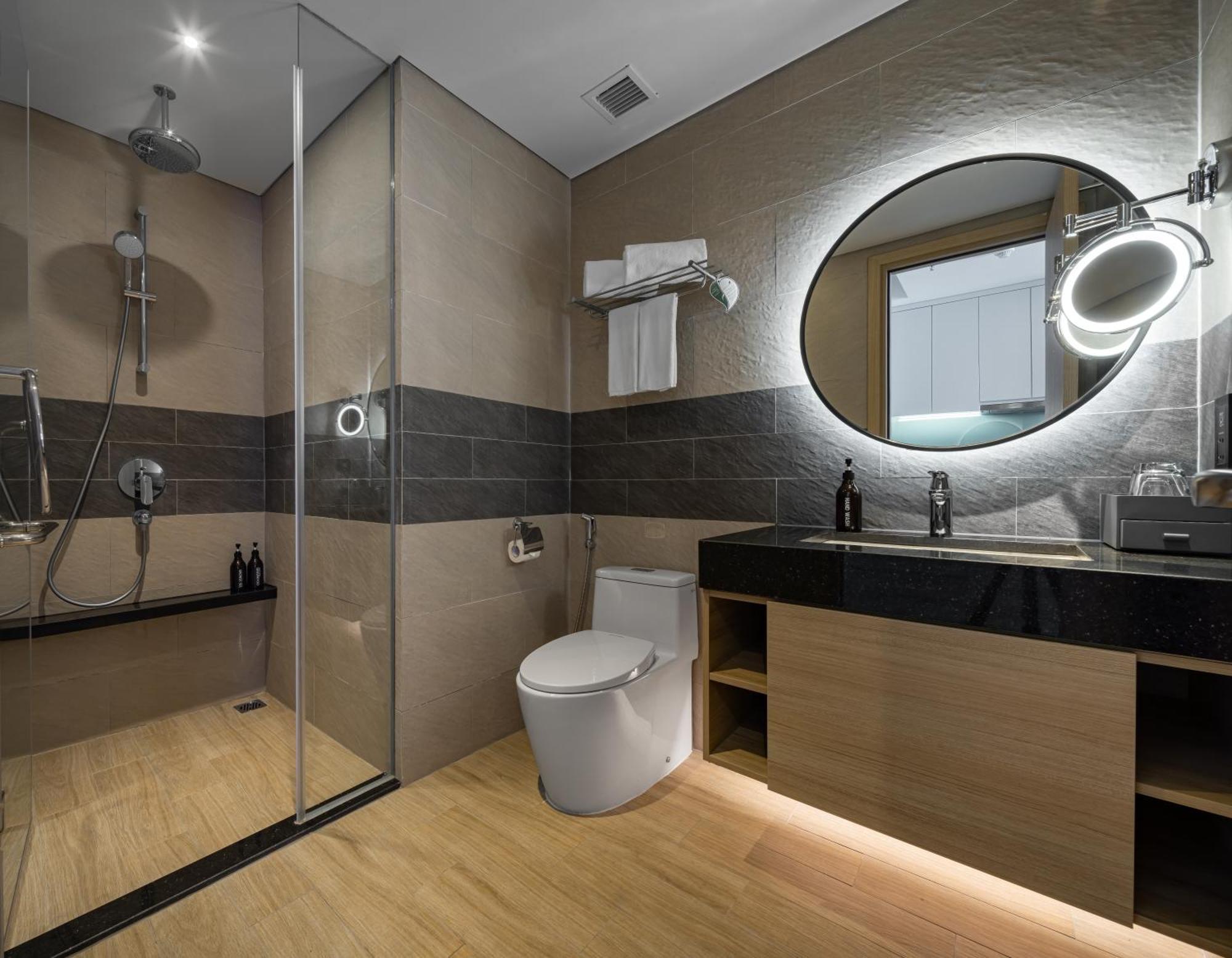 One-Bedroom Standard Apartment