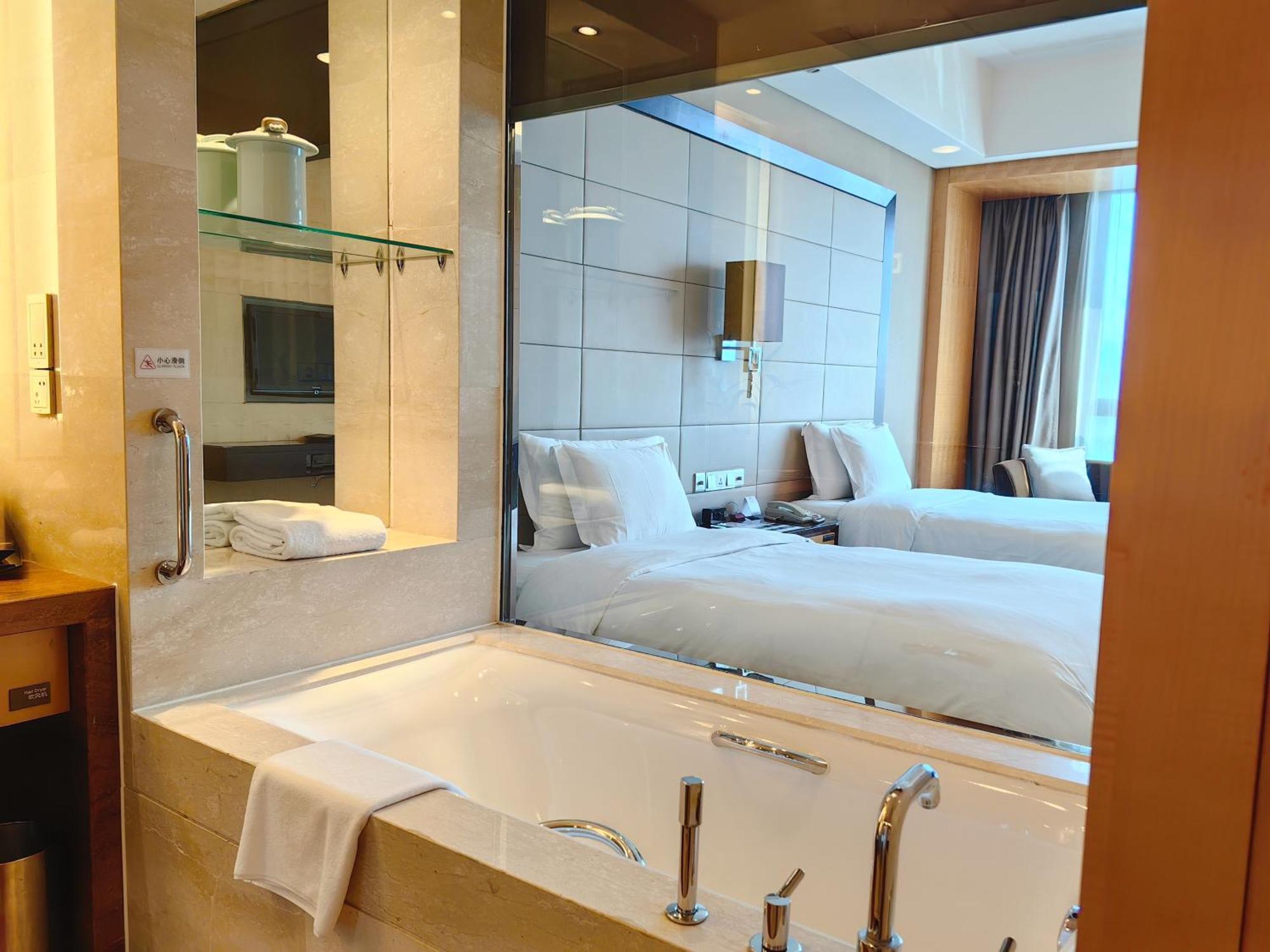 Standard Twin Room with River View
