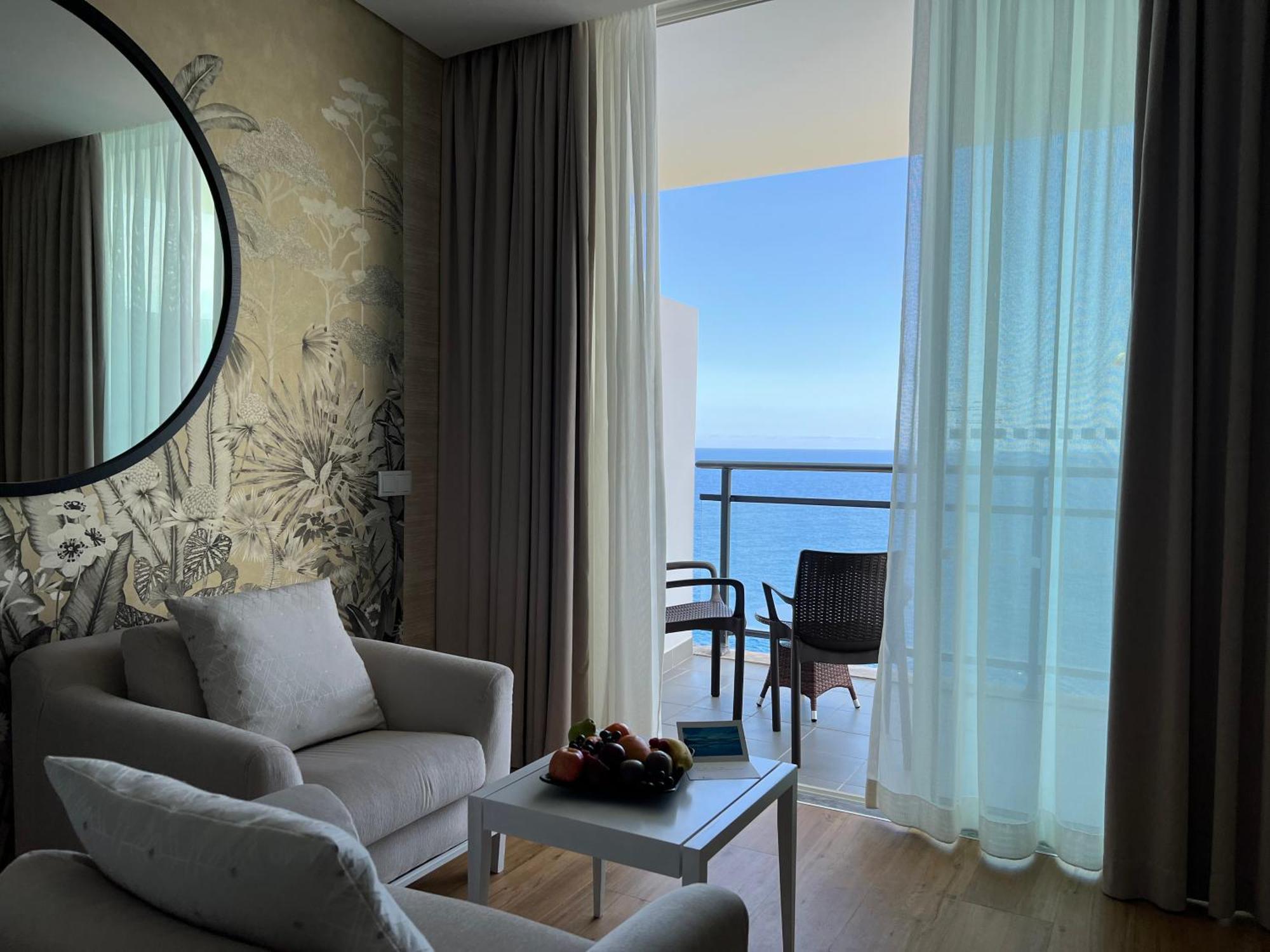 Premier Junior Suite Sea View