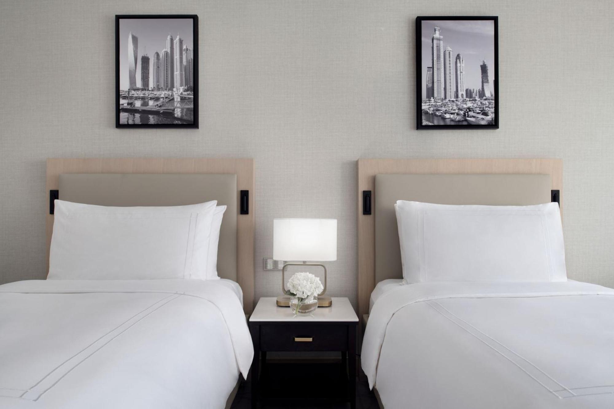 Executive City View Room, Twin Bed, Club lounge access, including direct access to Dubai Marina Mall & Marina Walk