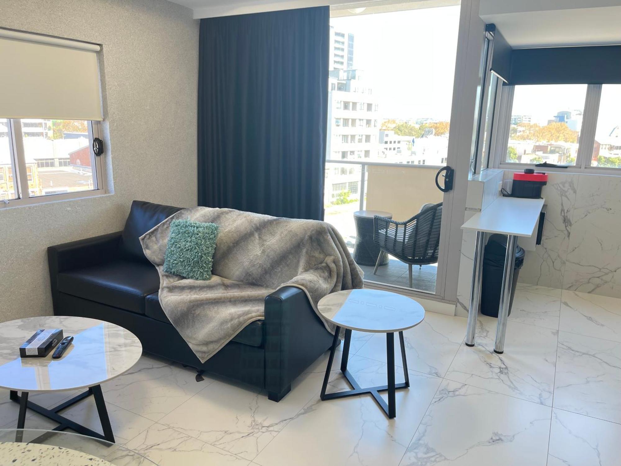 Honeysuckle One Bedroom Spa
