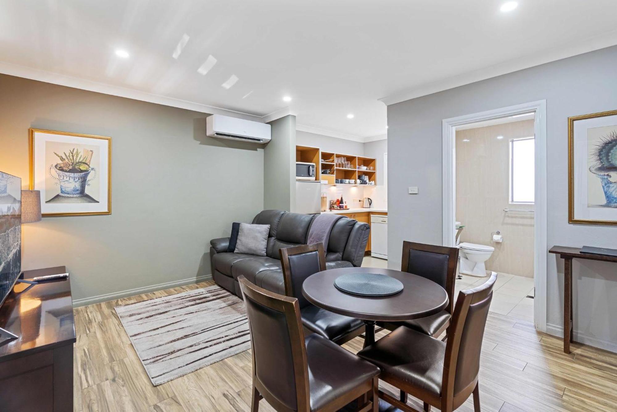 Two-Bedroom Suite