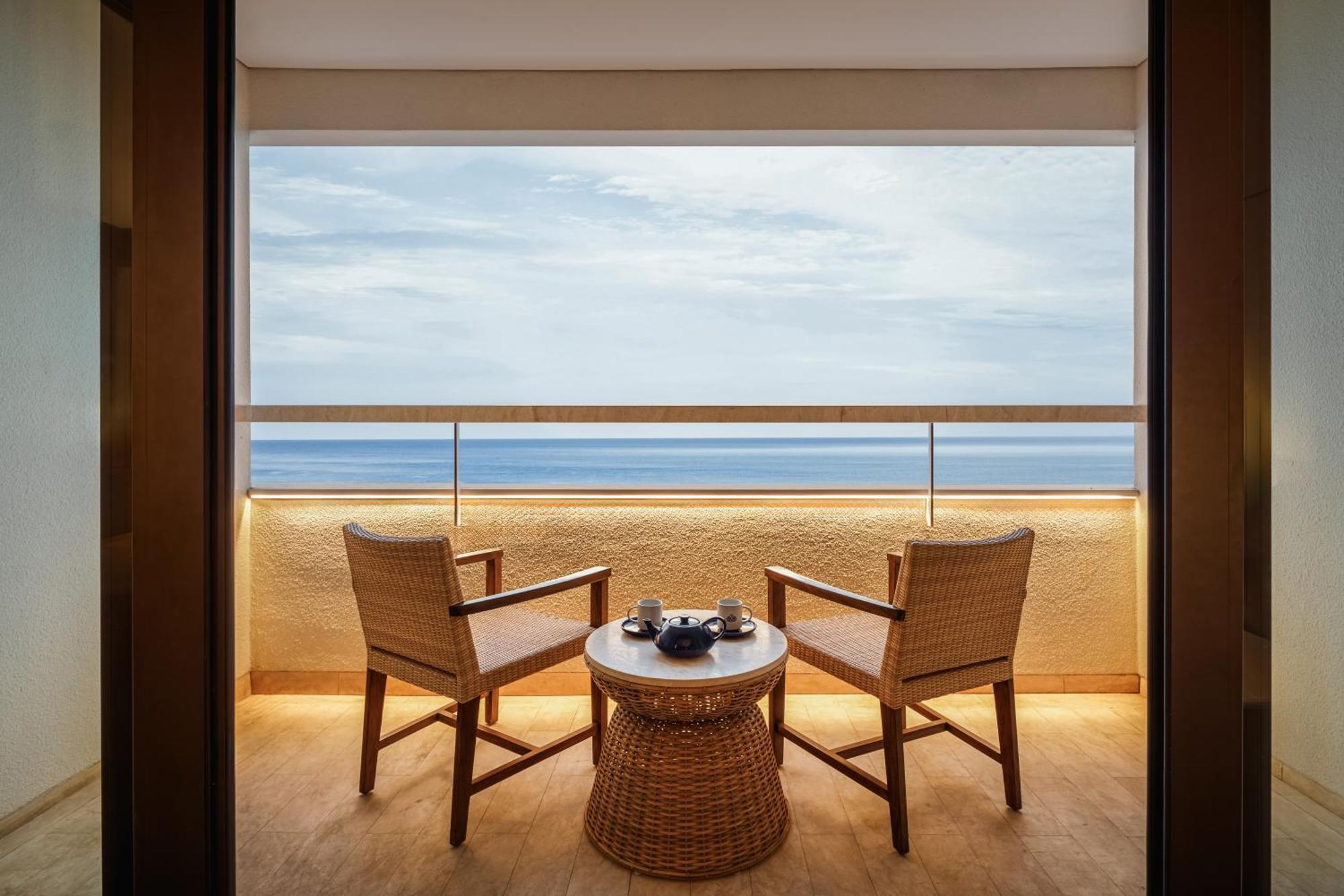 Deluxe Twin Room with Sea View,1743083149:JPEG