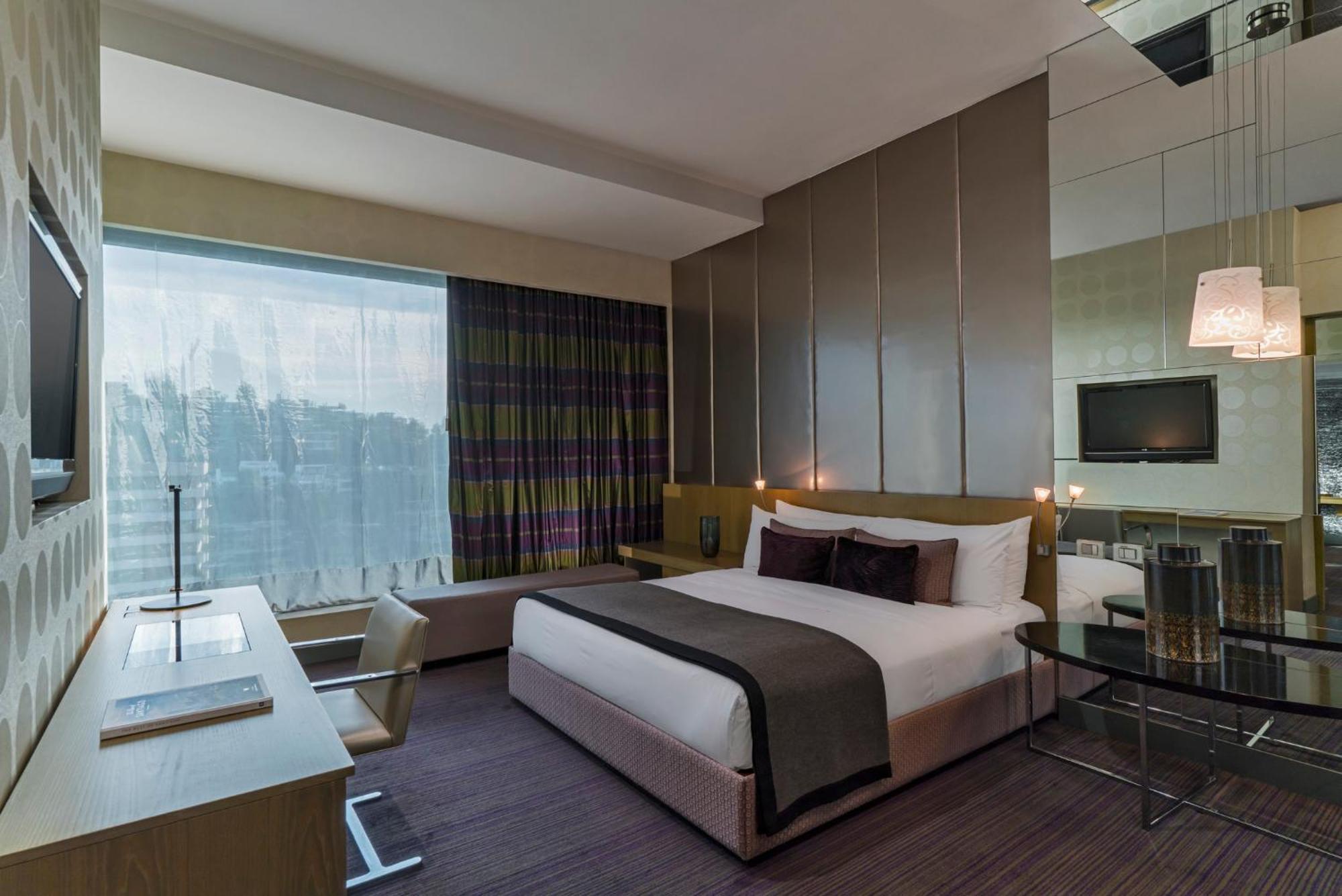 Wonderful, Guest room, 1 King, City view,1600565195:JPEG