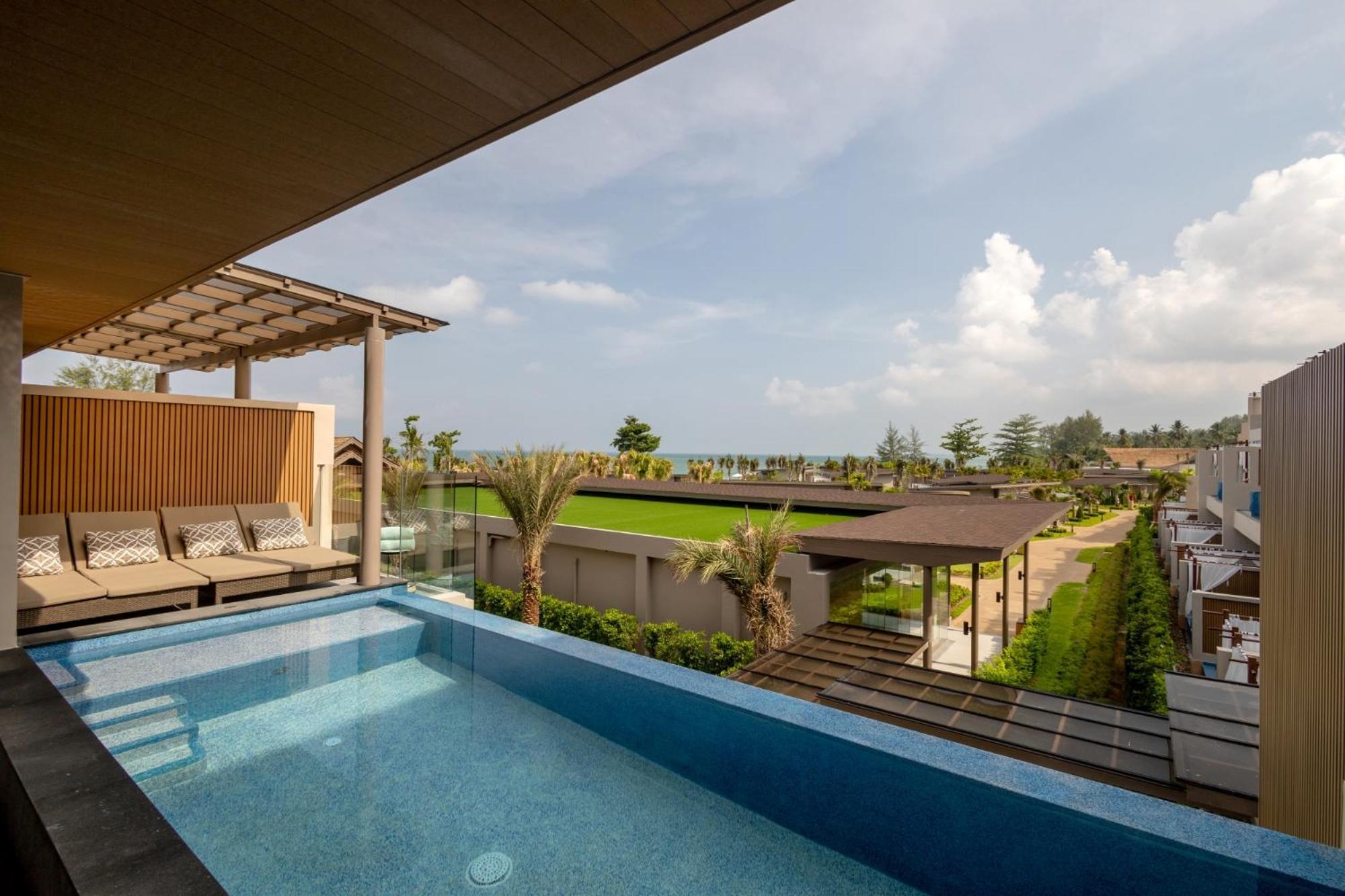 Seaside Two-bedroom Pool Suite