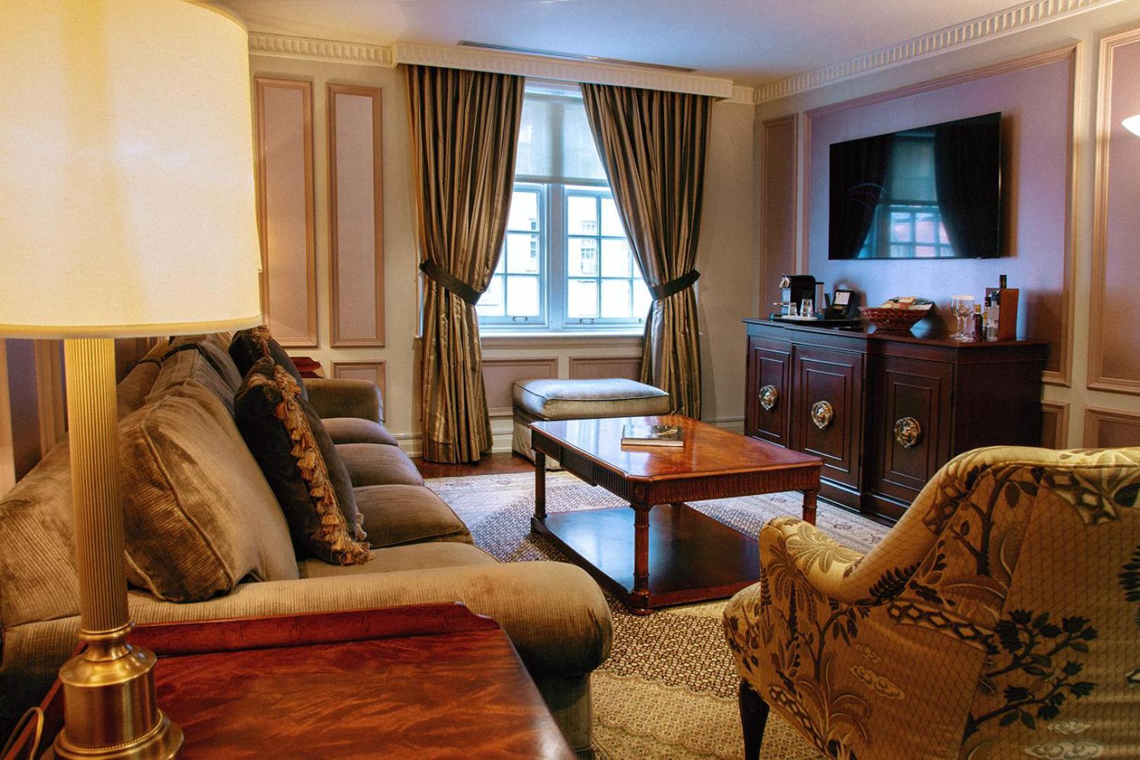 Sultan One-Bedroom Suite