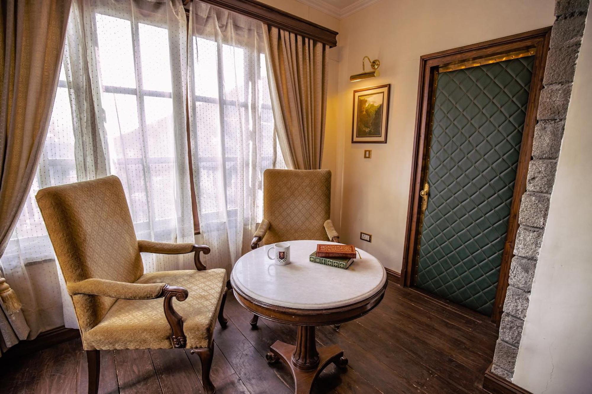 Classic Double Room