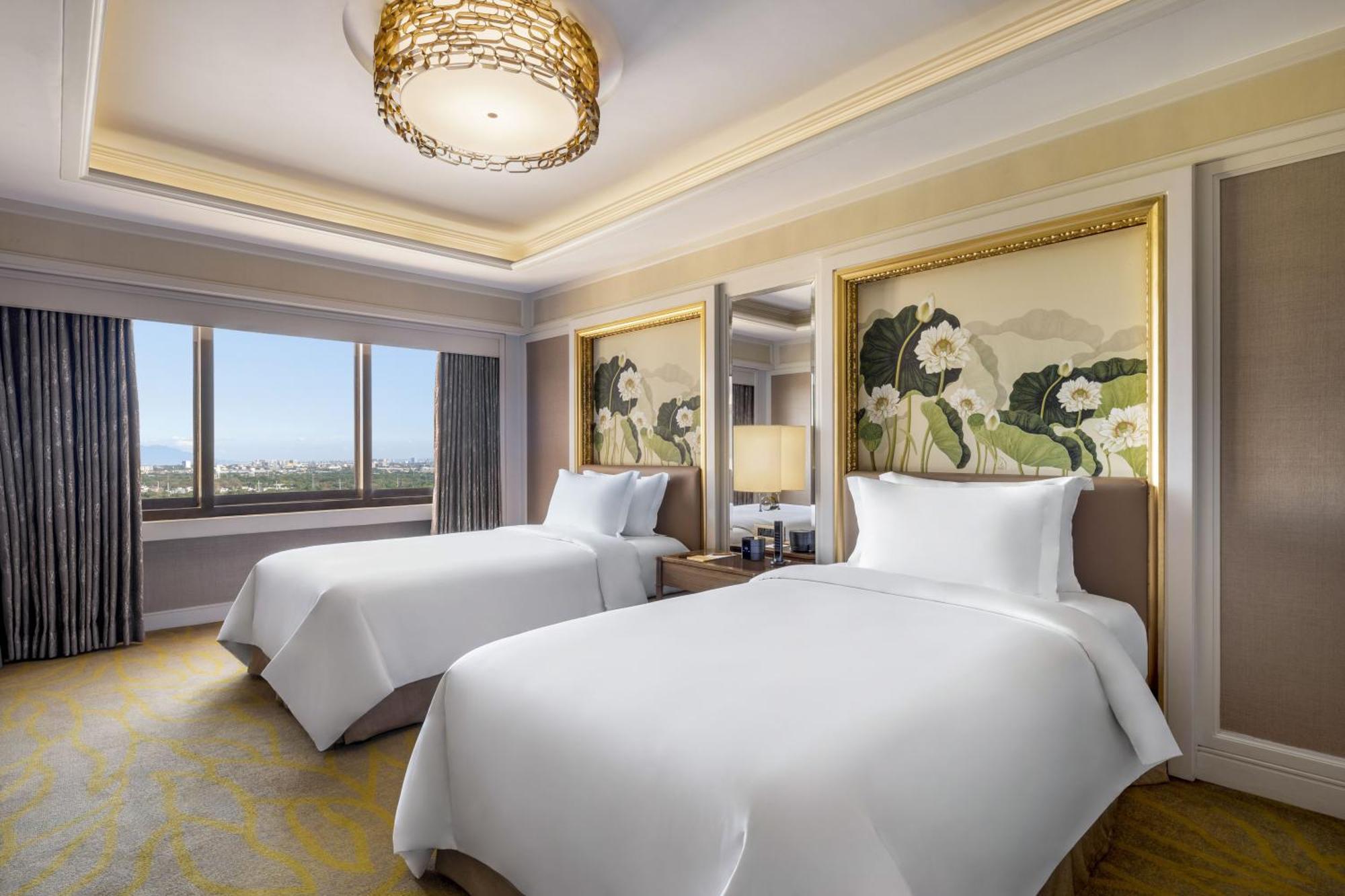 Deluxe Suite Twin