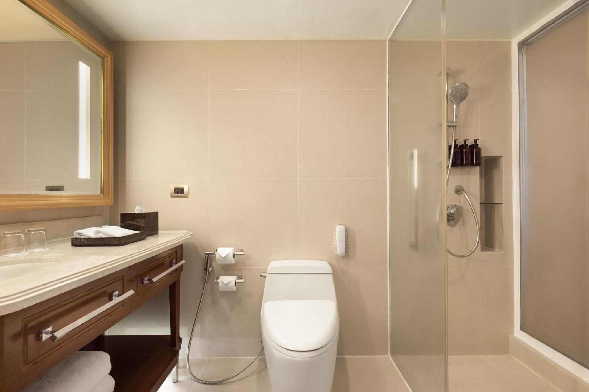 Premier Executive Suite
