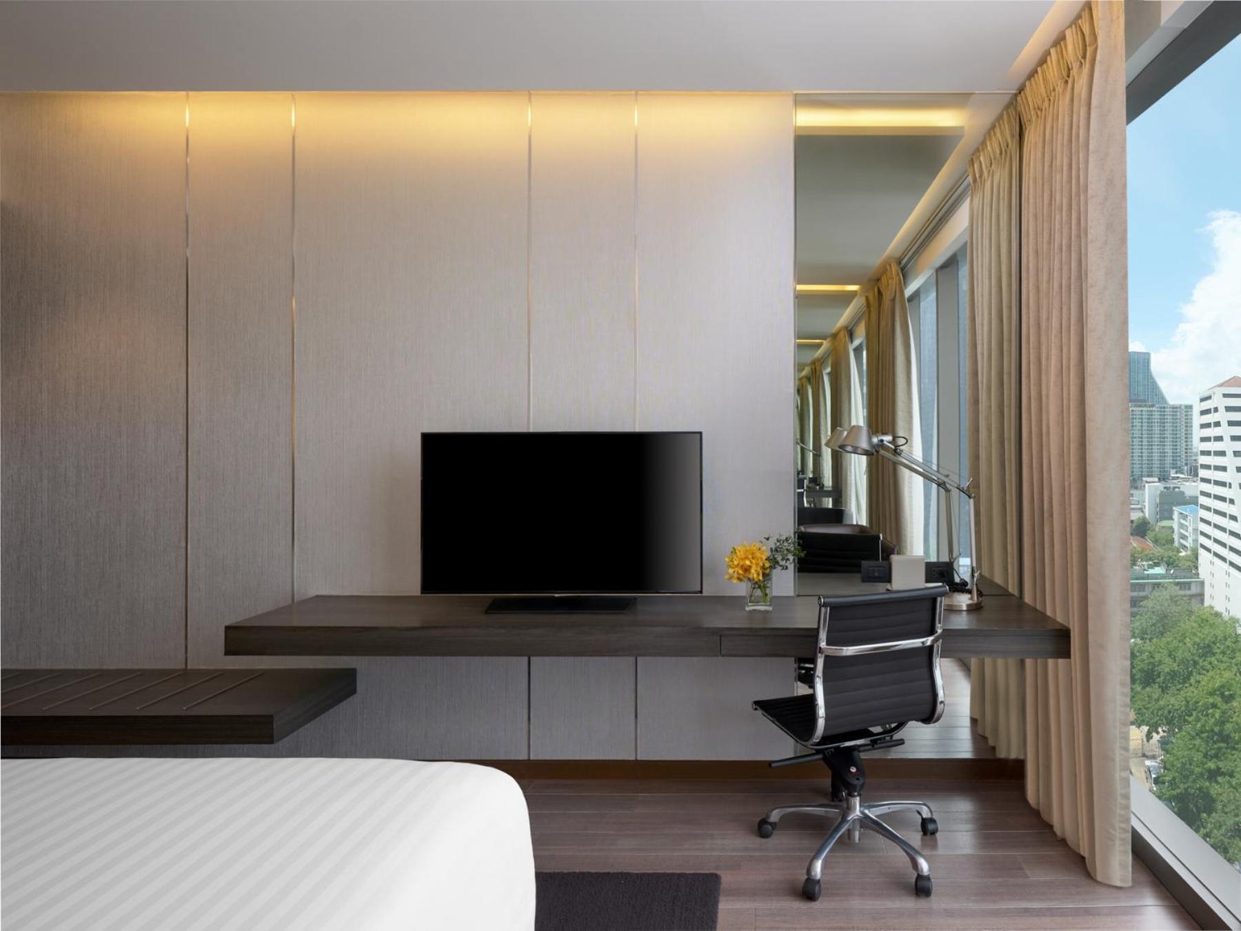 Club Double or Twin Room Lounge Access