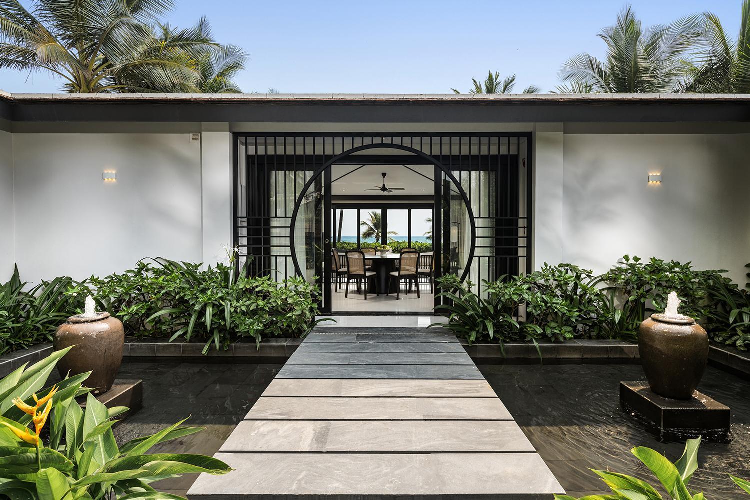 Three-Bedroom Villa Private Pool Ocean Front Spa Inclusive
