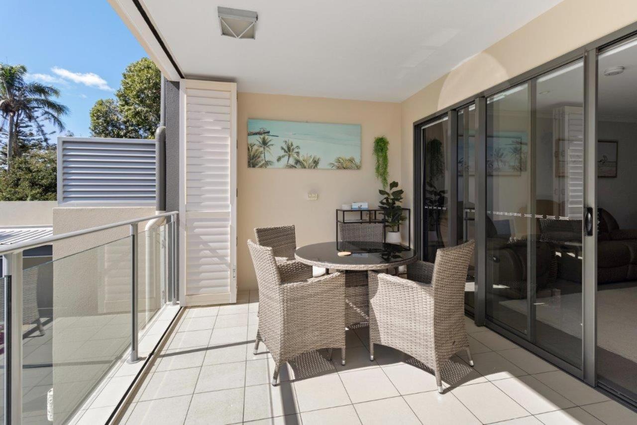 Two-Bedroom Apartment Pool View – stair access only
