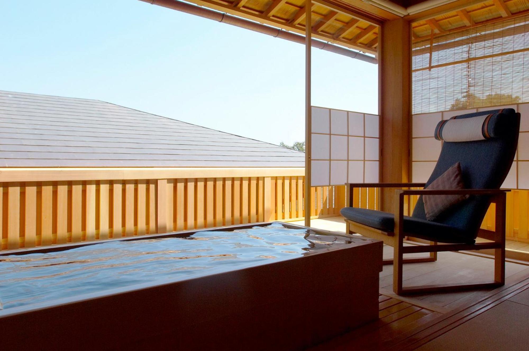 Deluxe Suite,1605201247:JPEG