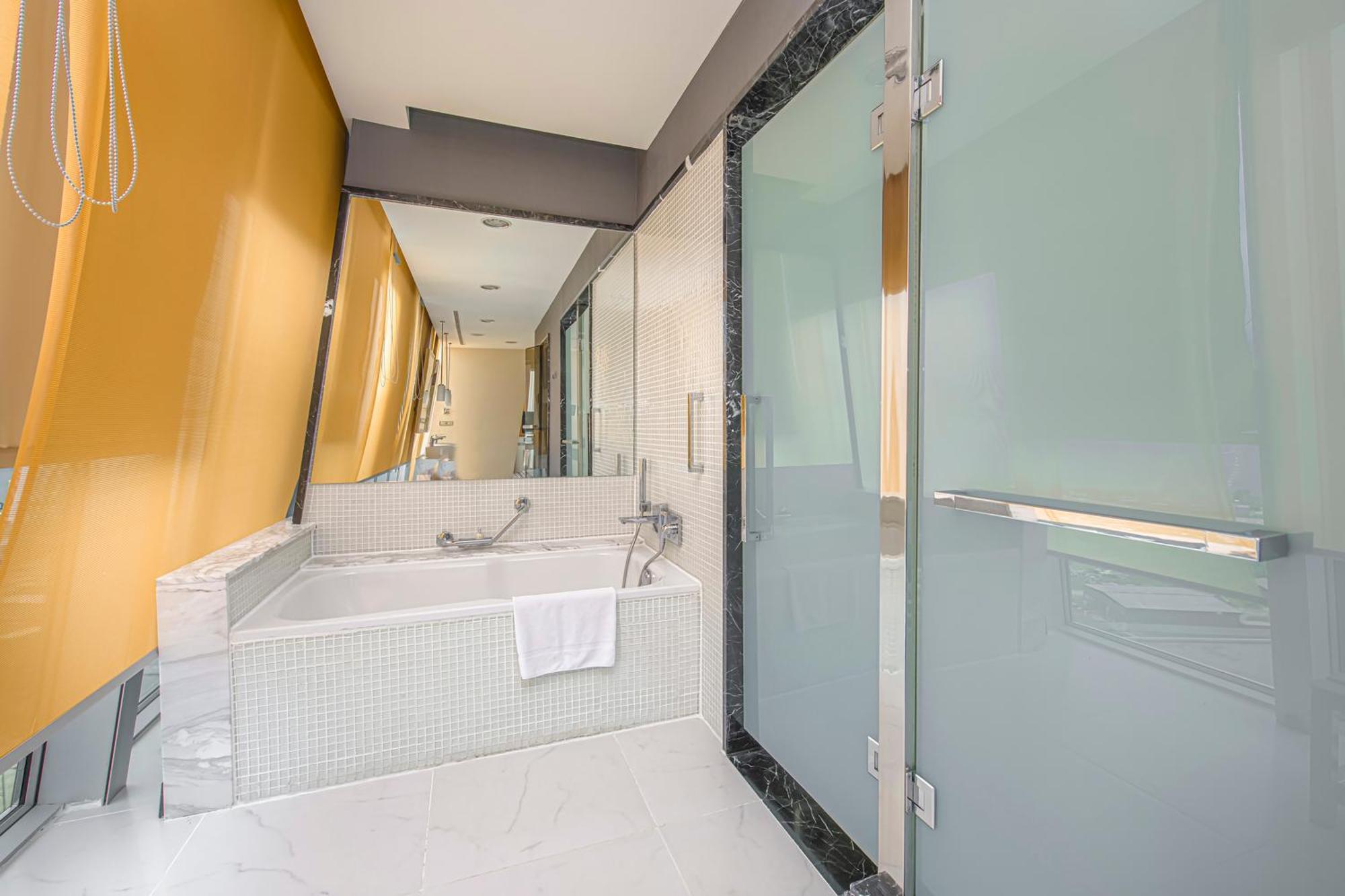 SPA Suite with Sea View