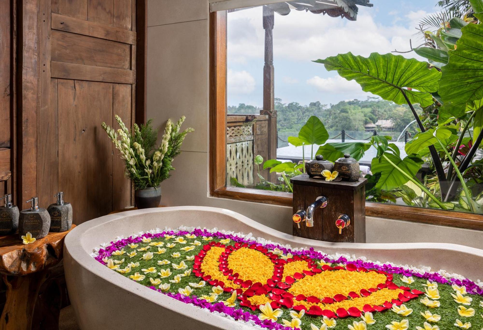 Royal Ayung One-Bedroom Pool Villa with Free Benefit,1605420631:JPEG