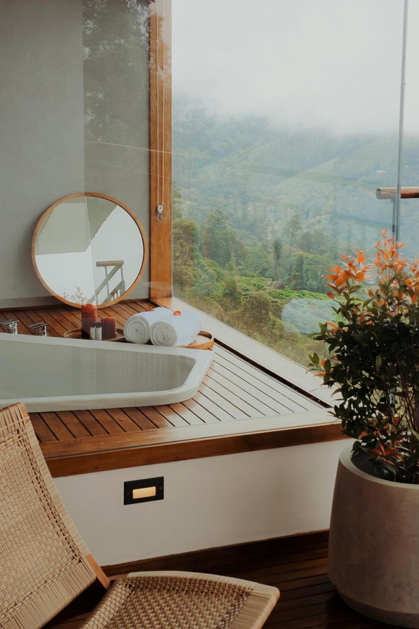 Valle Romanza The Jacuzzi Suite Valley View Evening Hi-Tea Complimentary