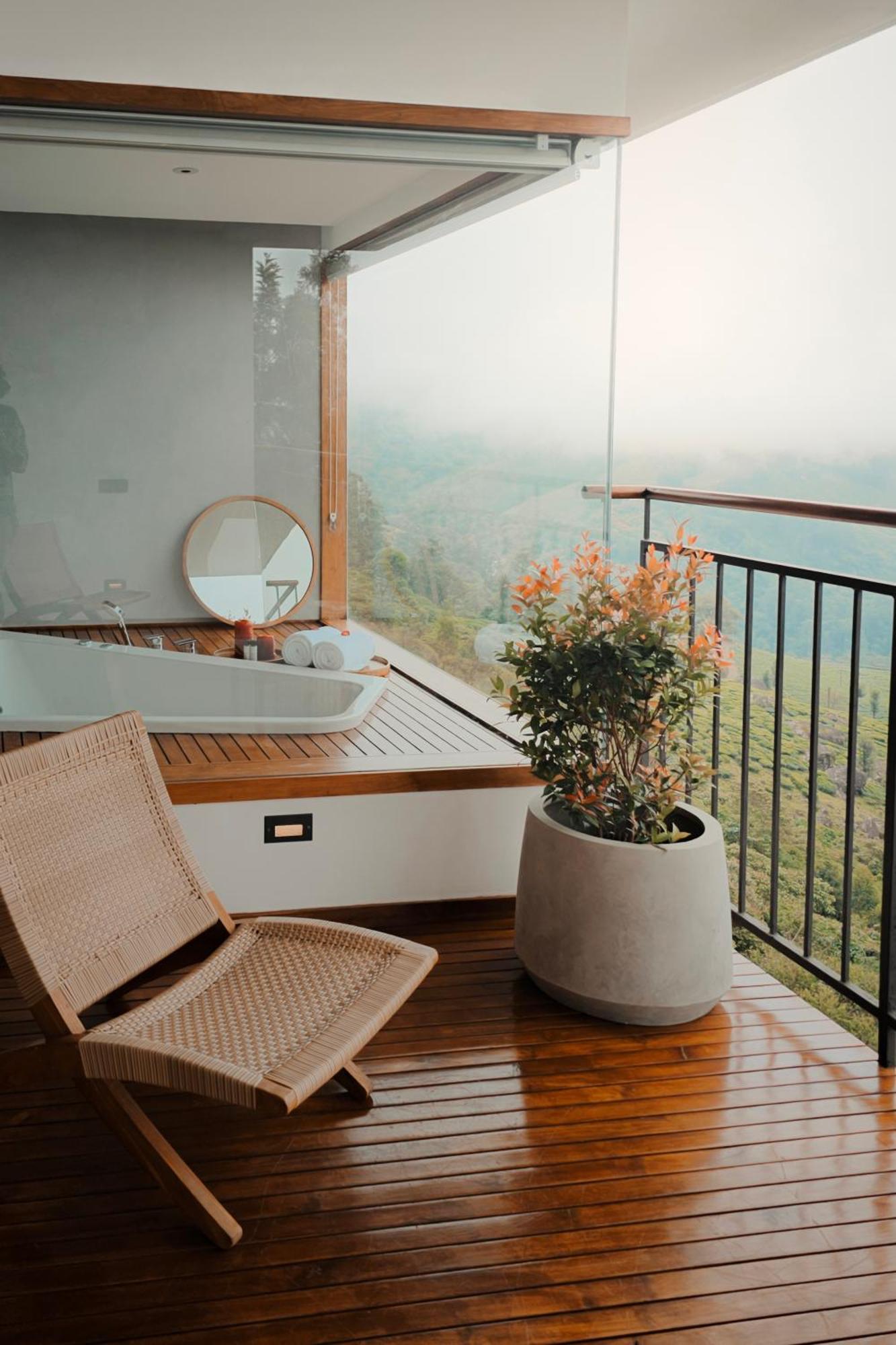 Valle Romanza The Jacuzzi Suite Valley View Evening Hi-Tea Complimentary