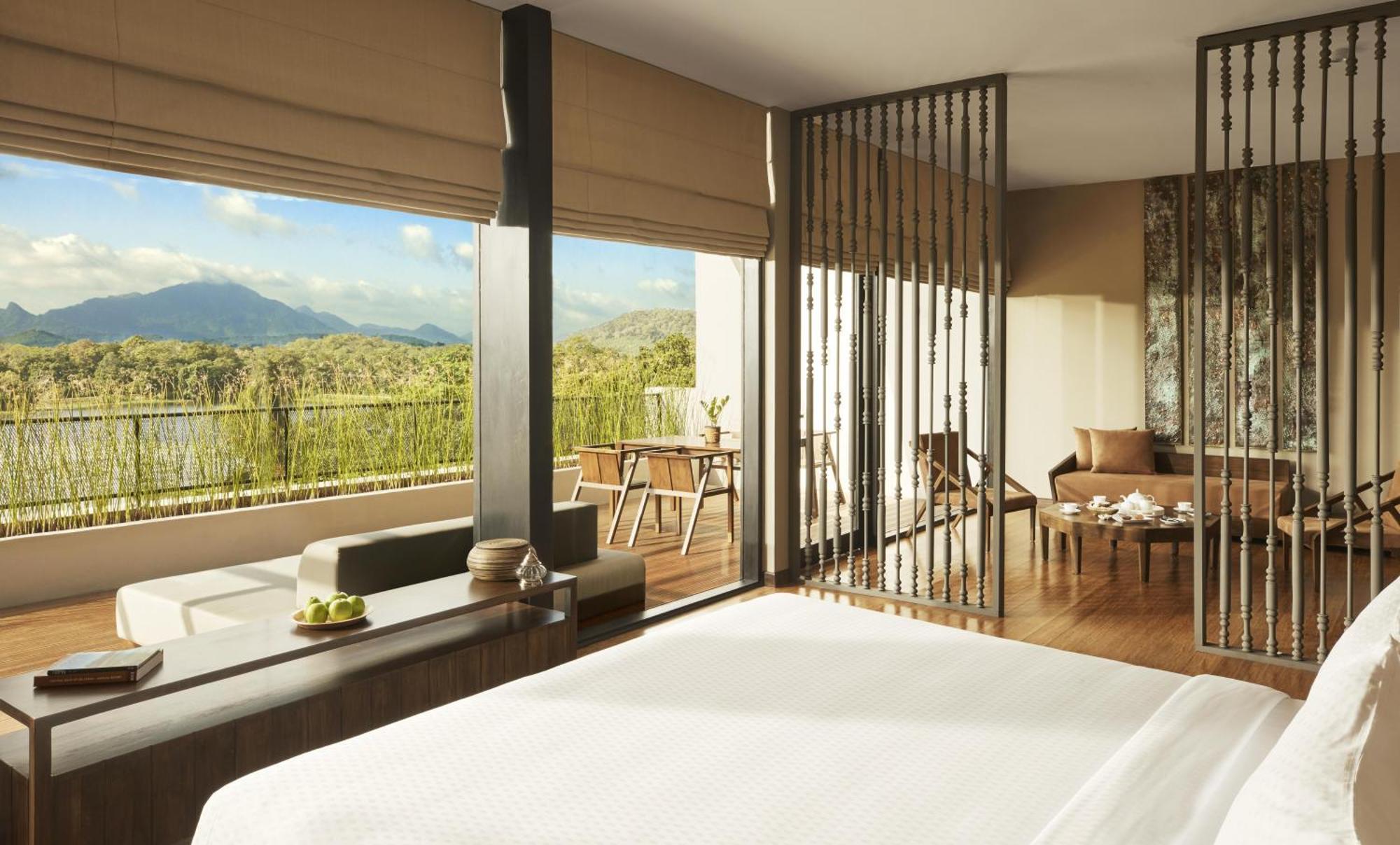 Suite at Lu Lin restaurant & the Canopy Bar