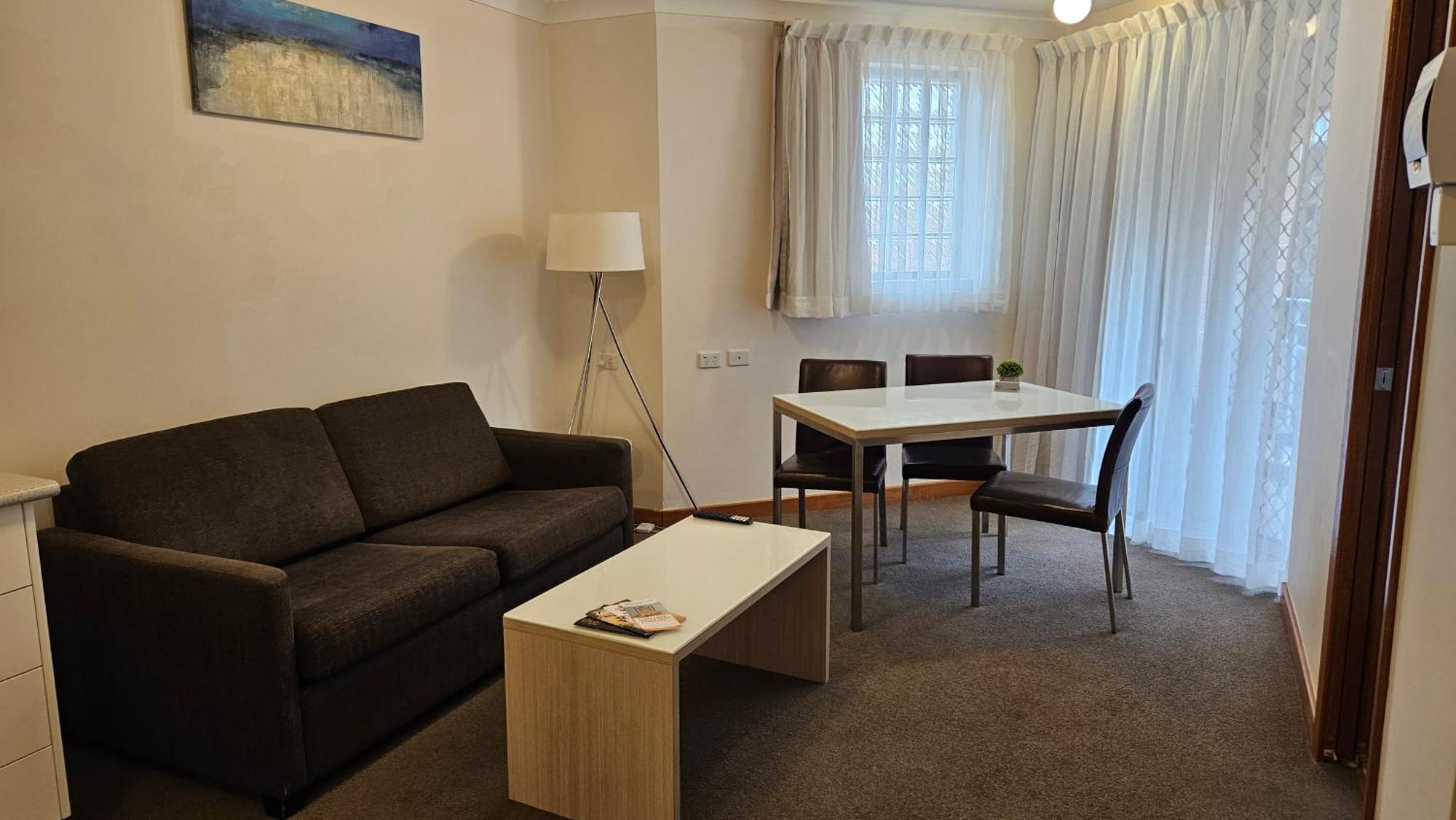 Deluxe One-Bedroom Townhouse