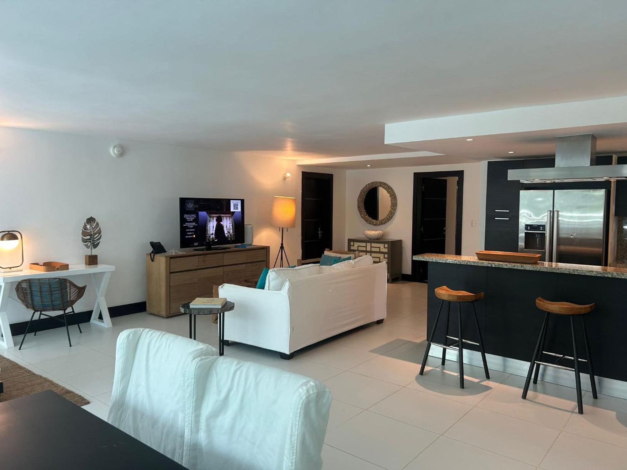 One-Bedroom Suite Garden View