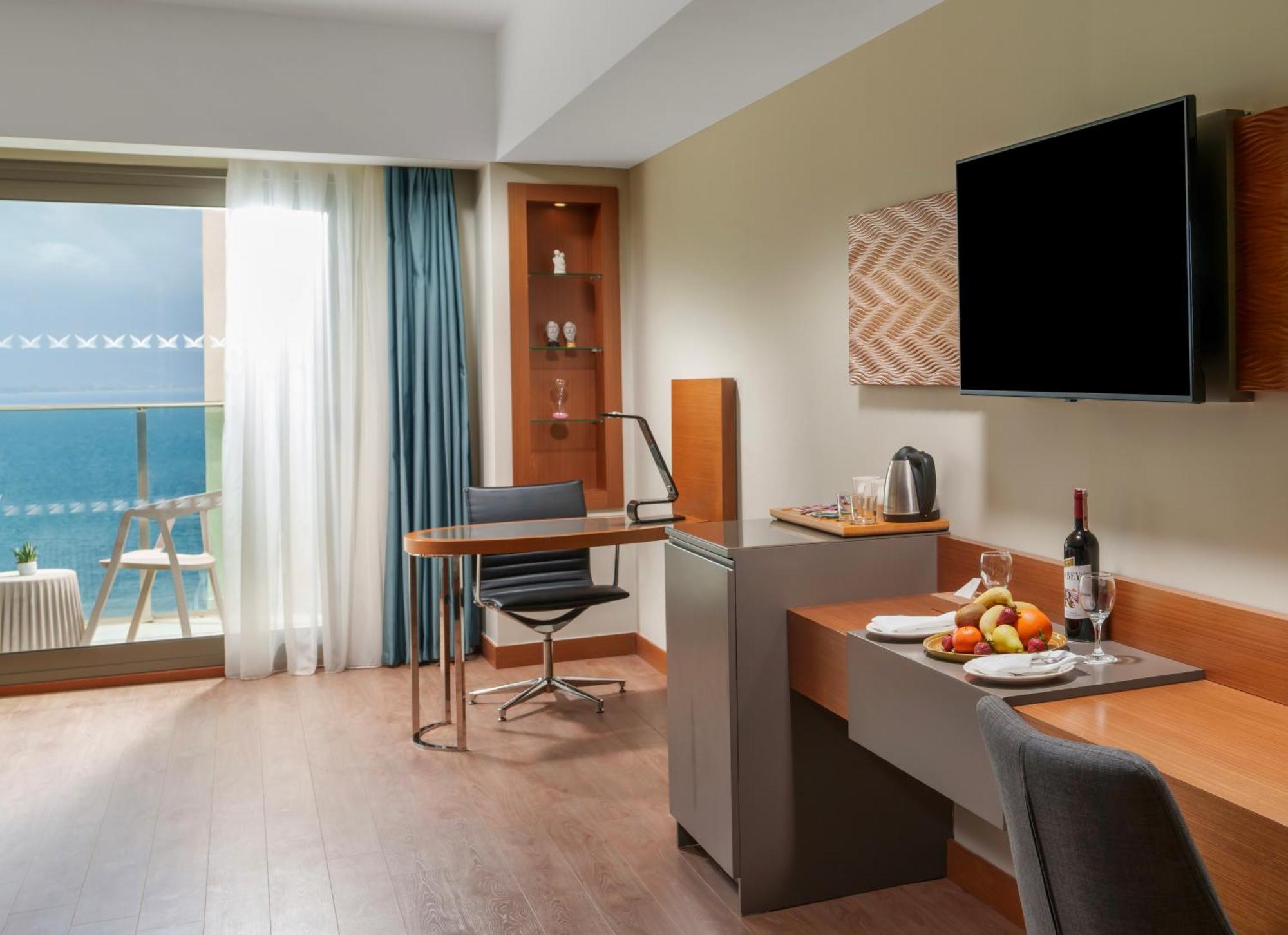 Deluxe Suite,1607648535:JPEG