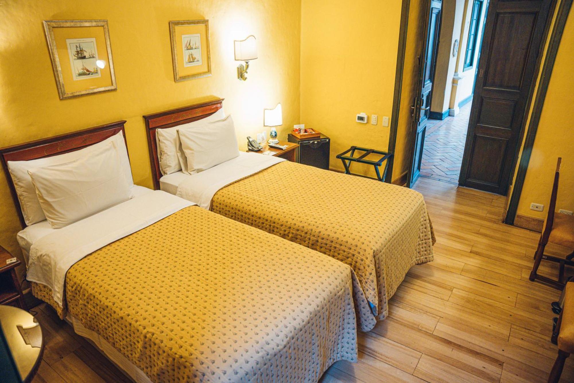 Large Twin Room,1607663112:JPEG
