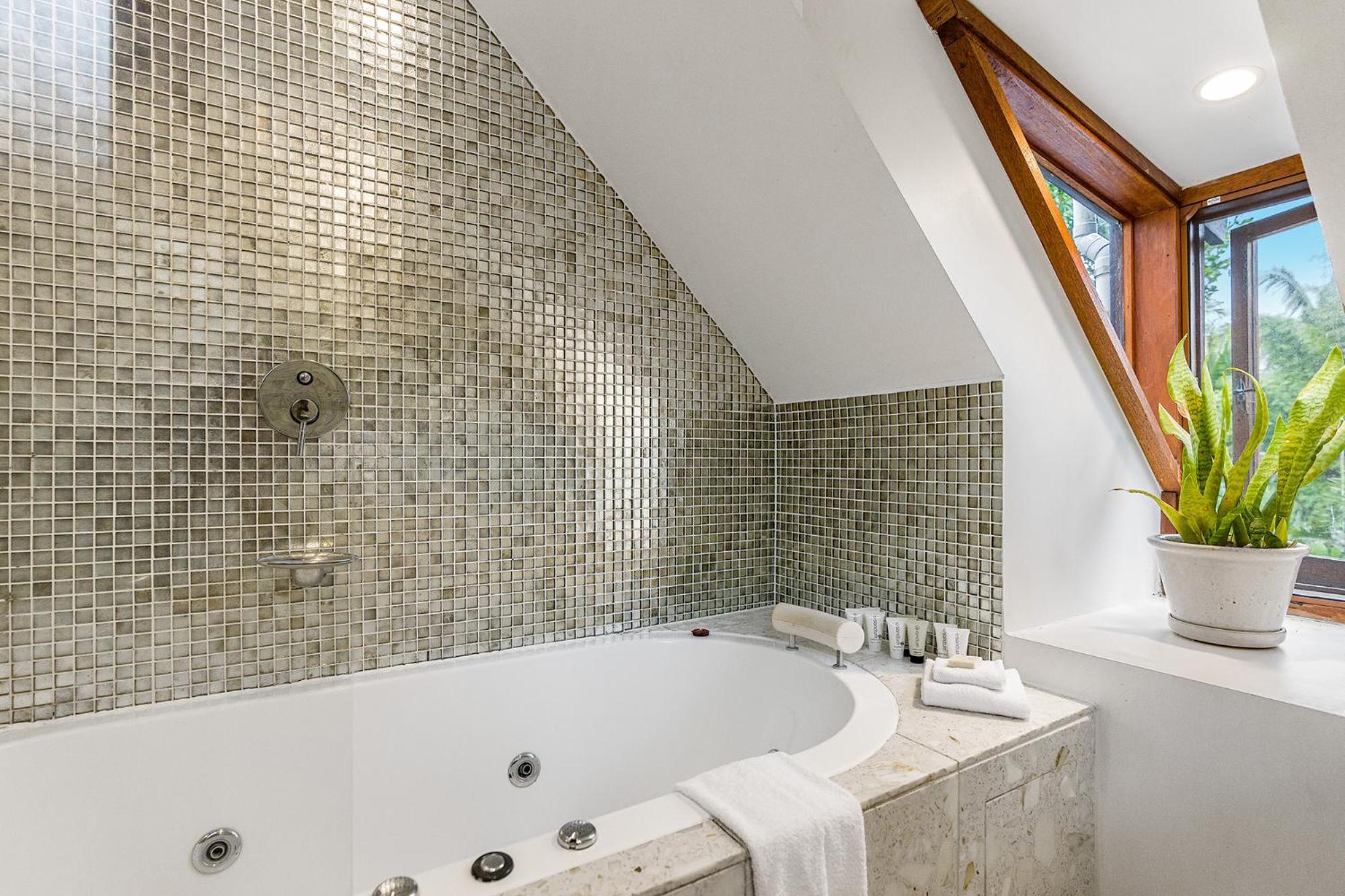 Sarita Three-Bedroom Cottage