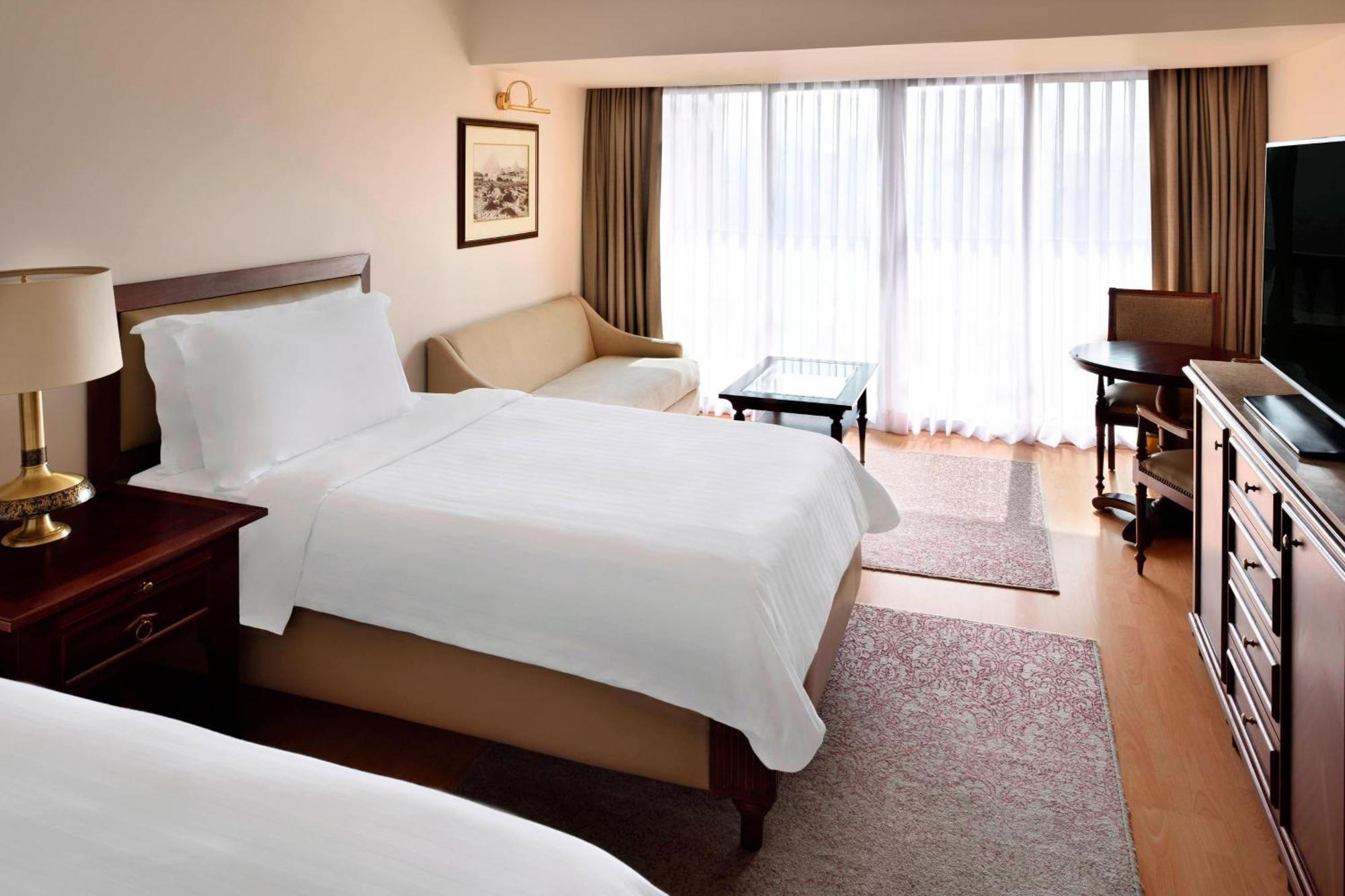 Deluxe Garden View Room Guest room 2 TwinGarden view Balcony