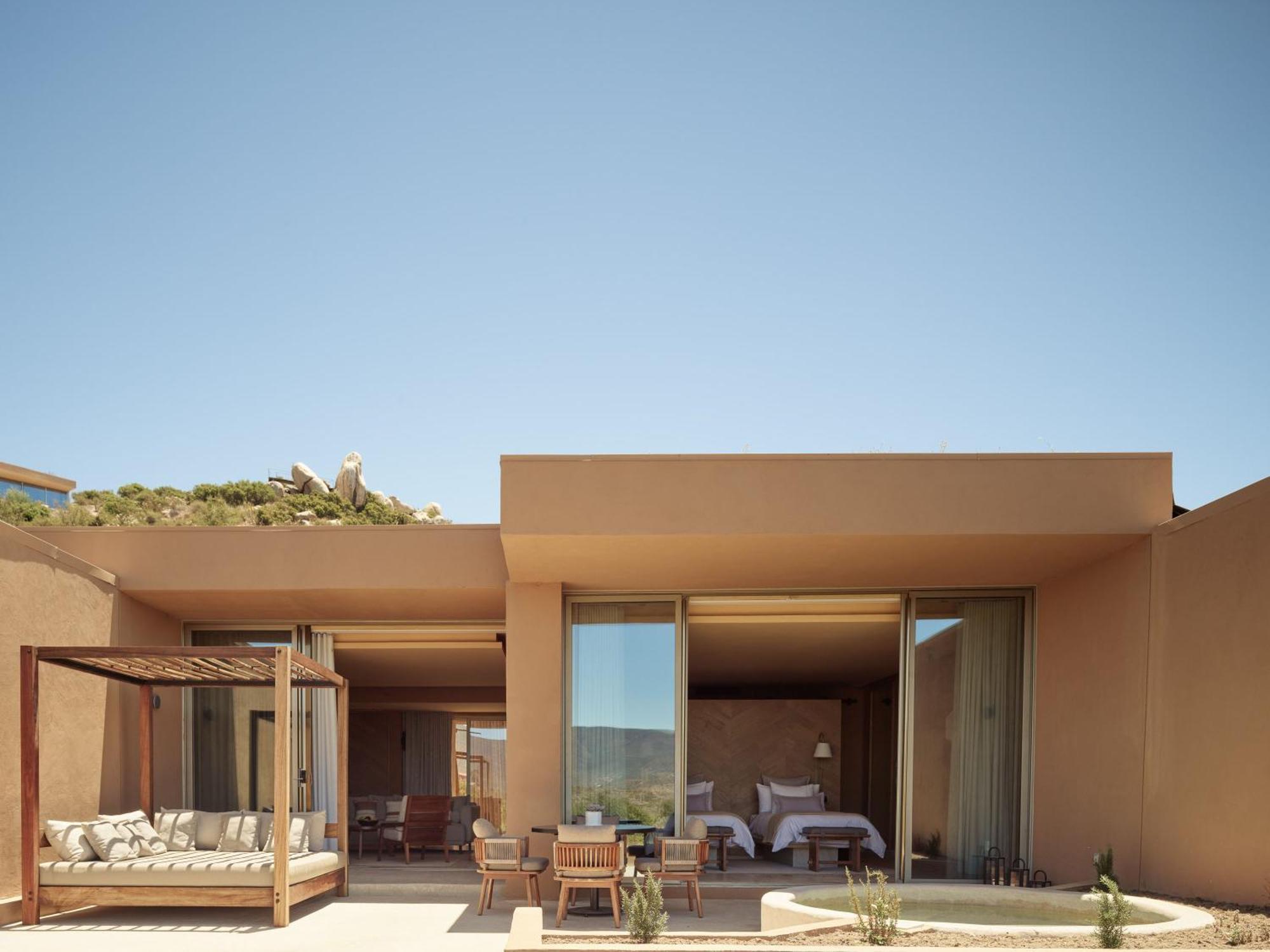 Serenity Pool Suite Twin,1608913515:JPEG