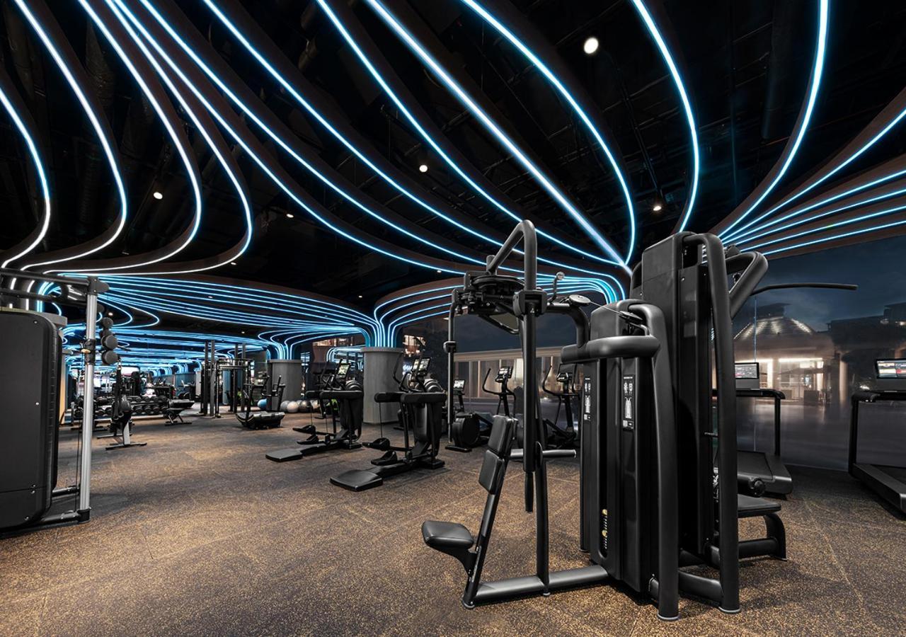 Club Room