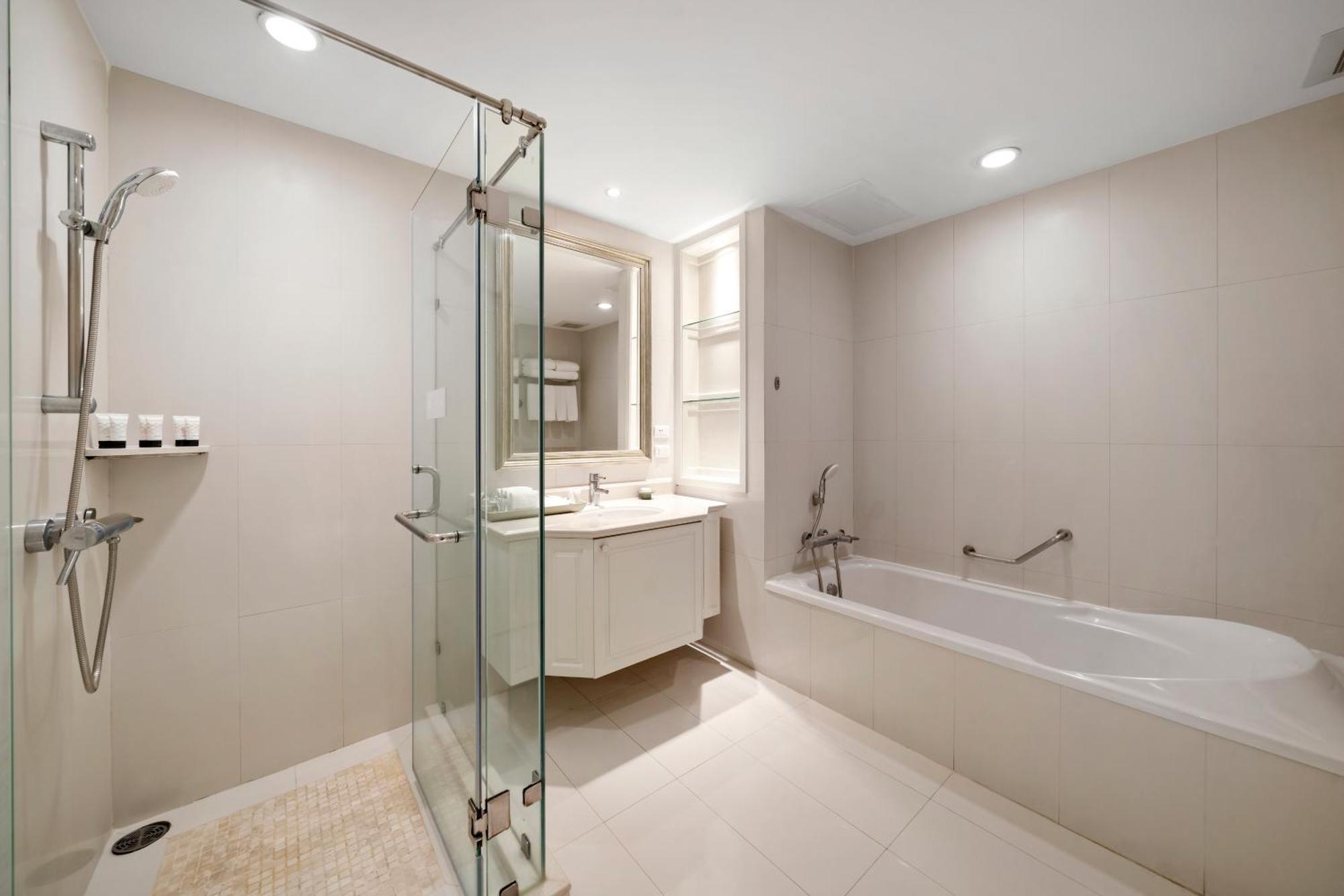 Grand Suite Quadruple Room