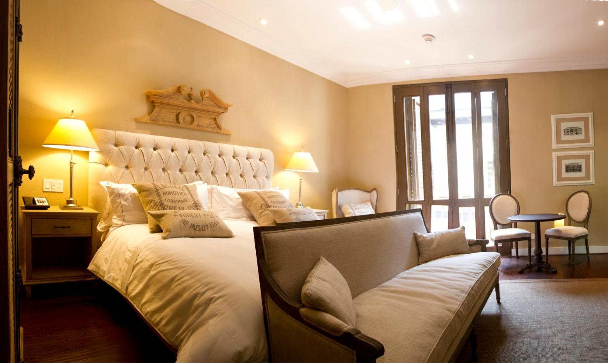 Deluxe Double Room Makani Beach Club access