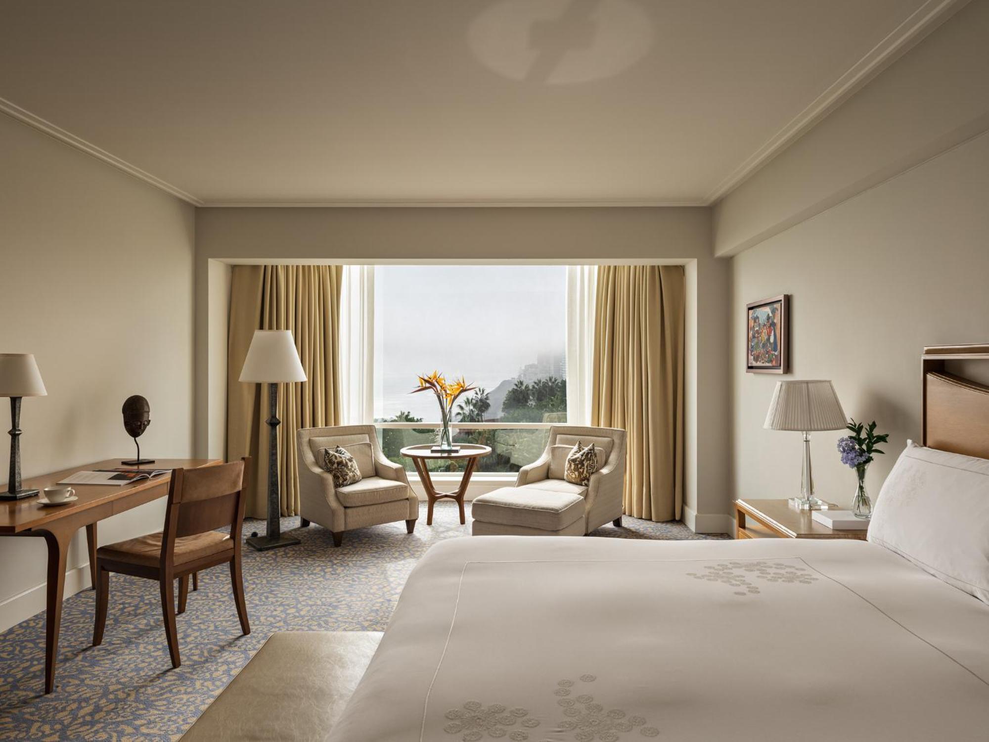 Junior Suite Club Ocean View