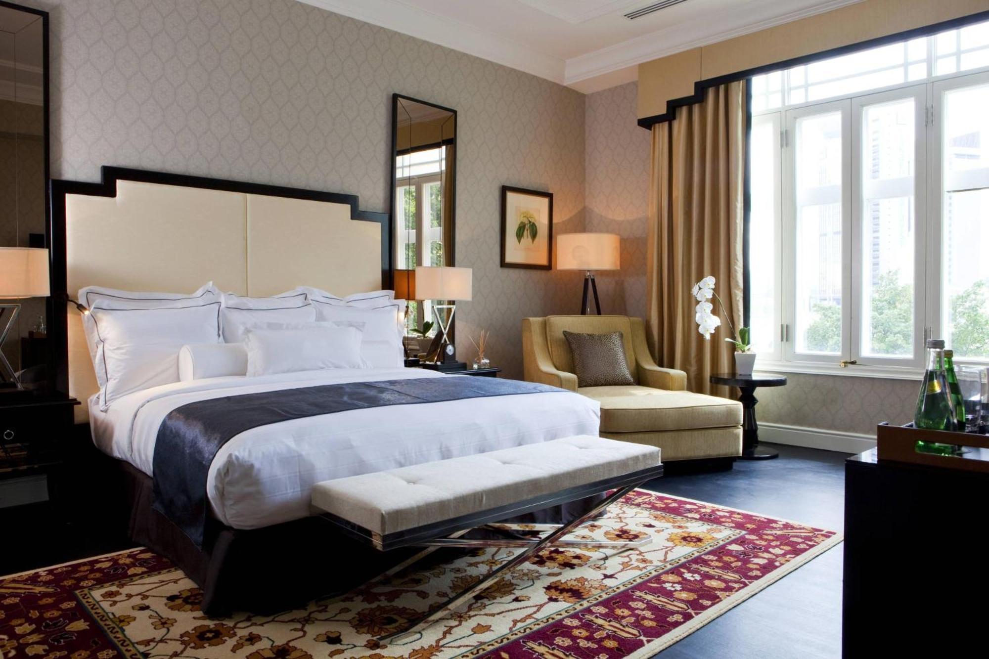 Colonial Suite