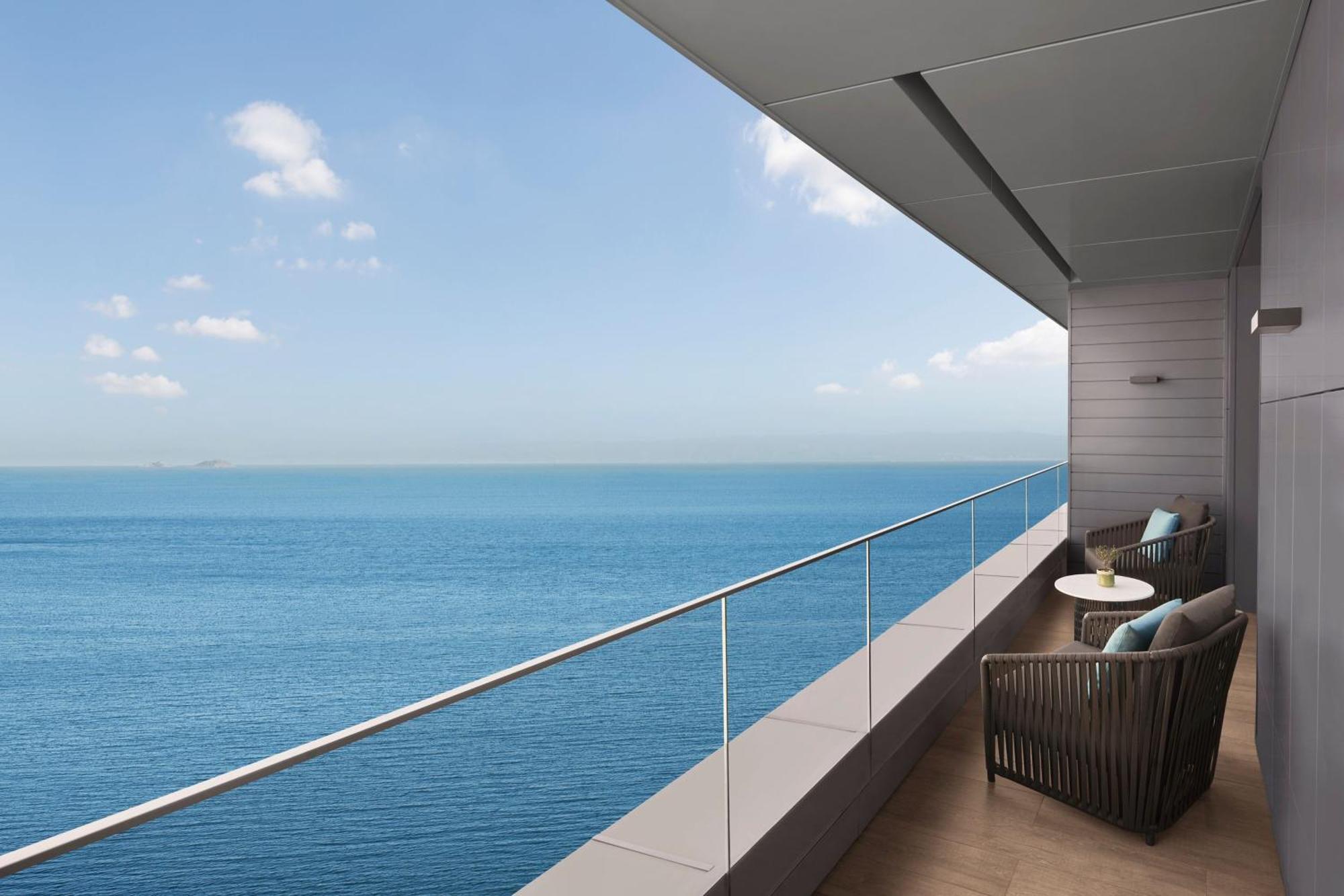 Executive Room Sea View Executive Lounge Access
