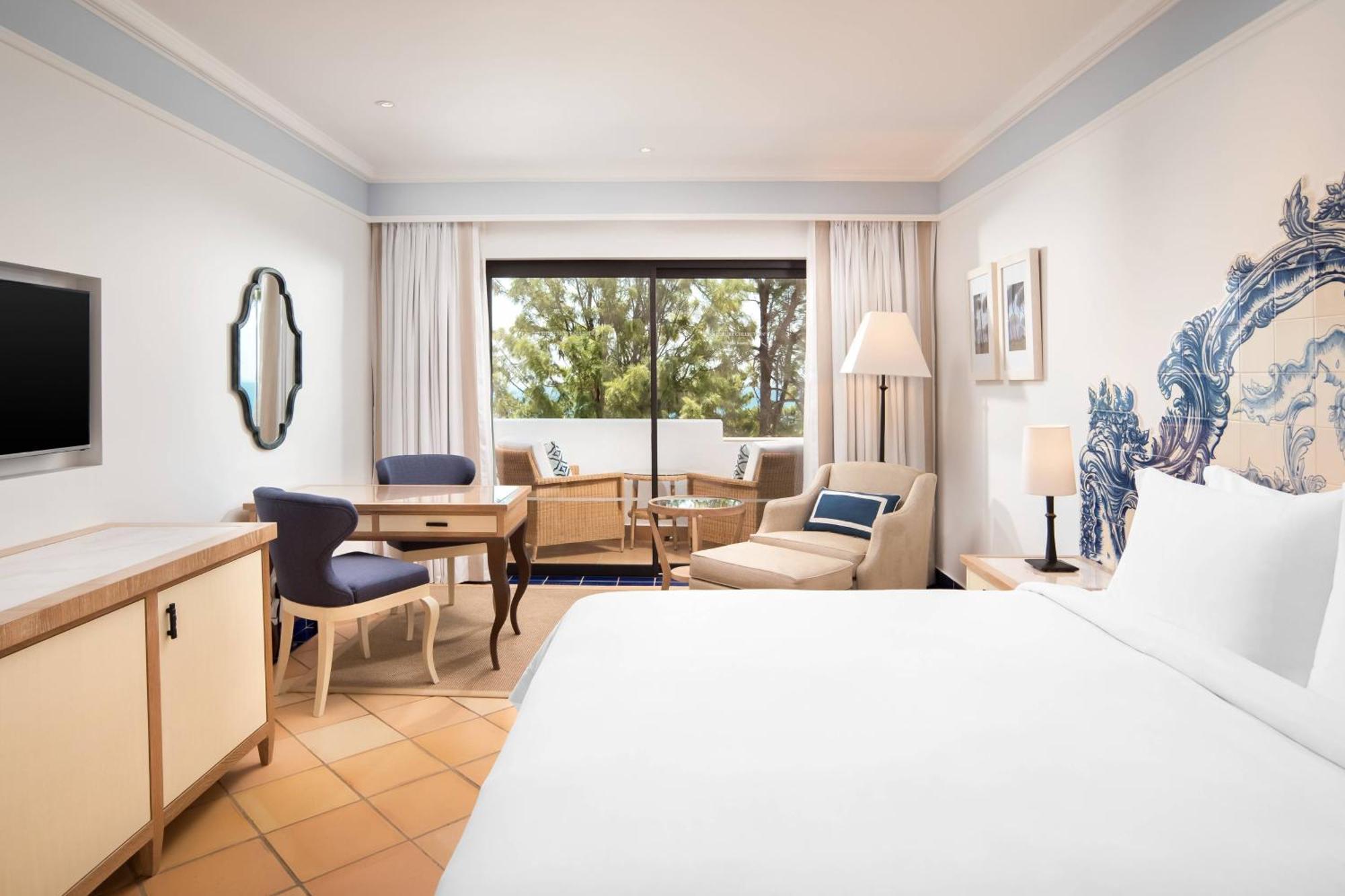 Deluxe Queen Room Balcony Resort View