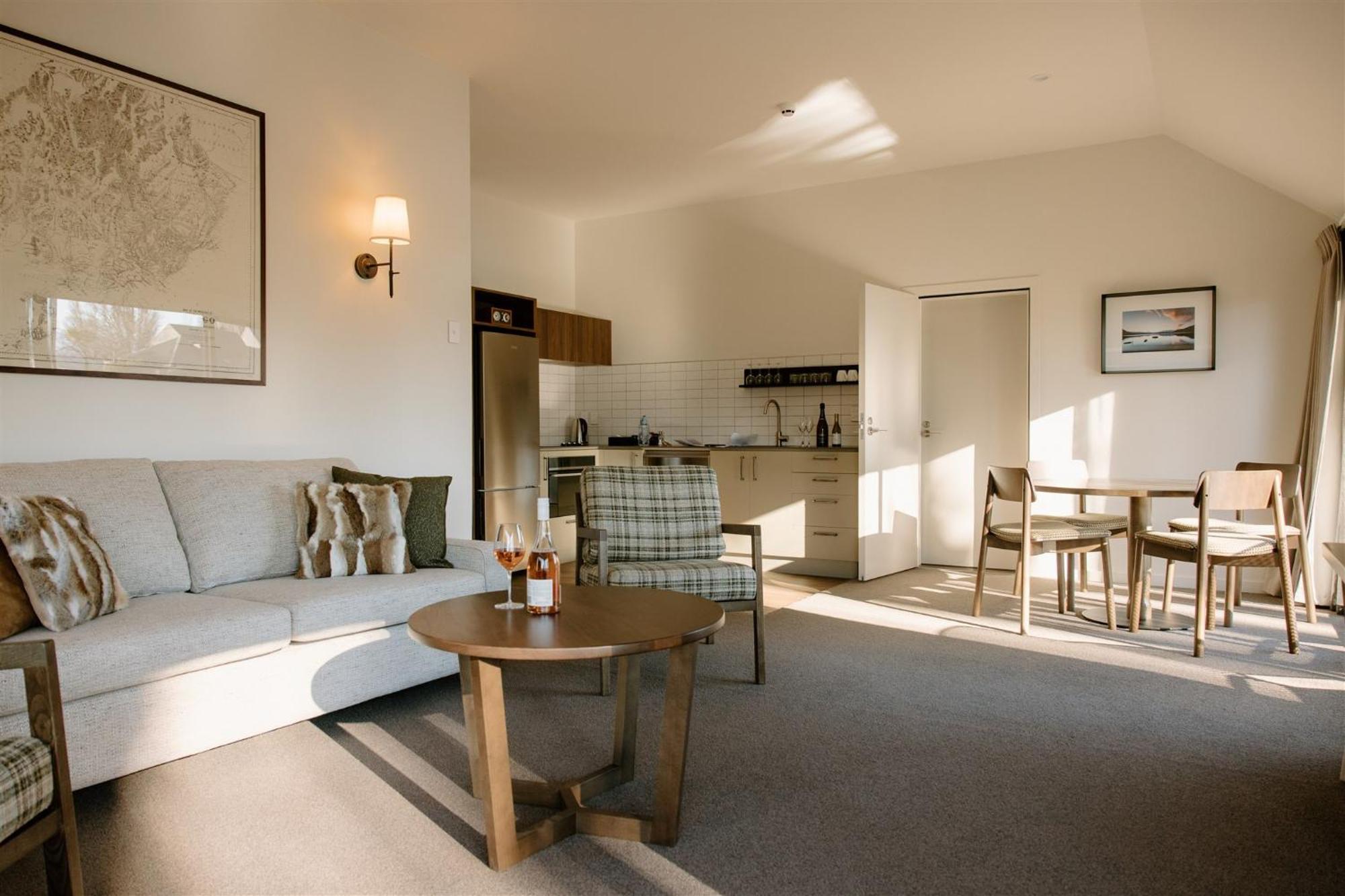 Premium Suite