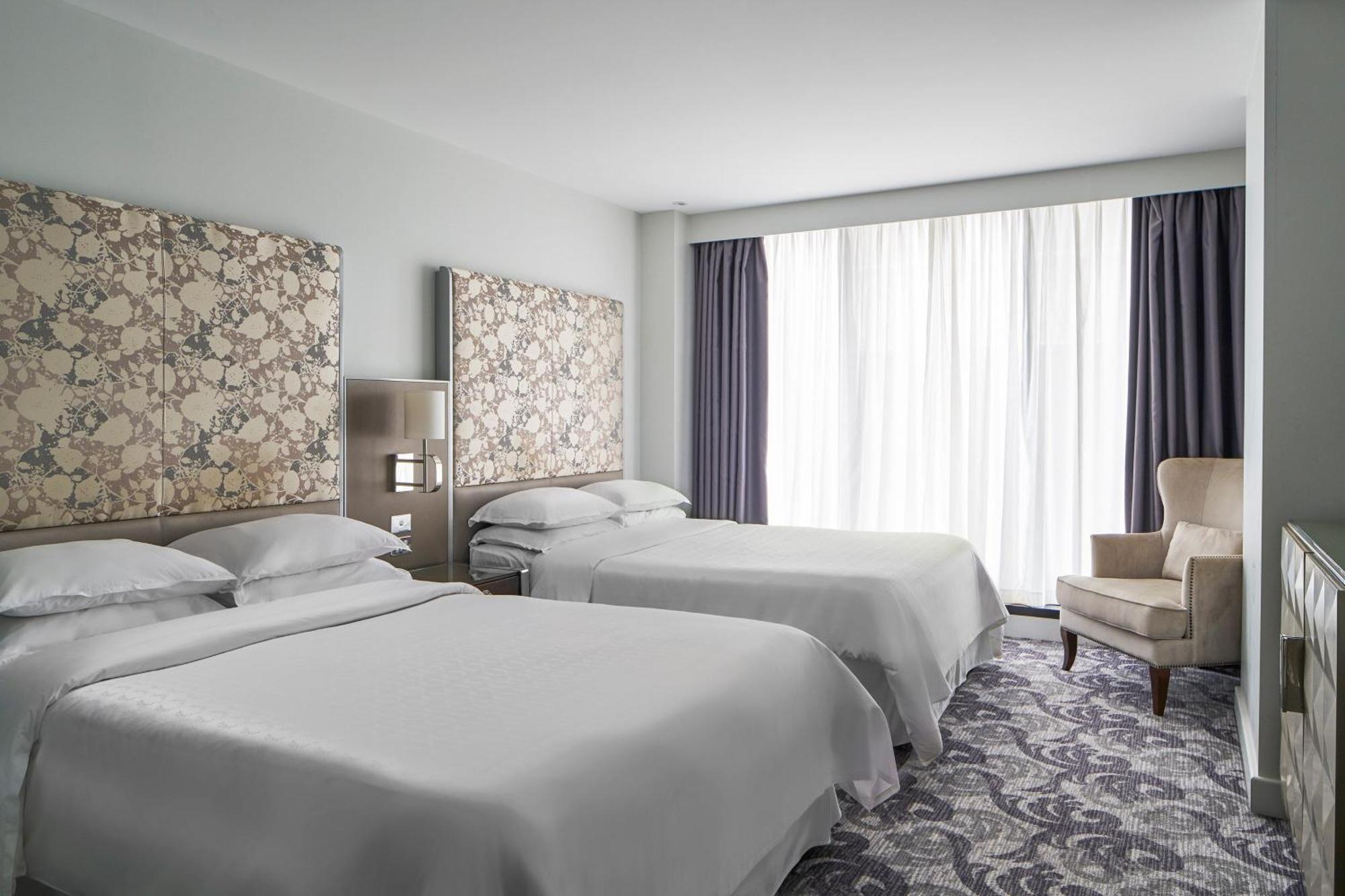 Traditional Room Two Double Beds