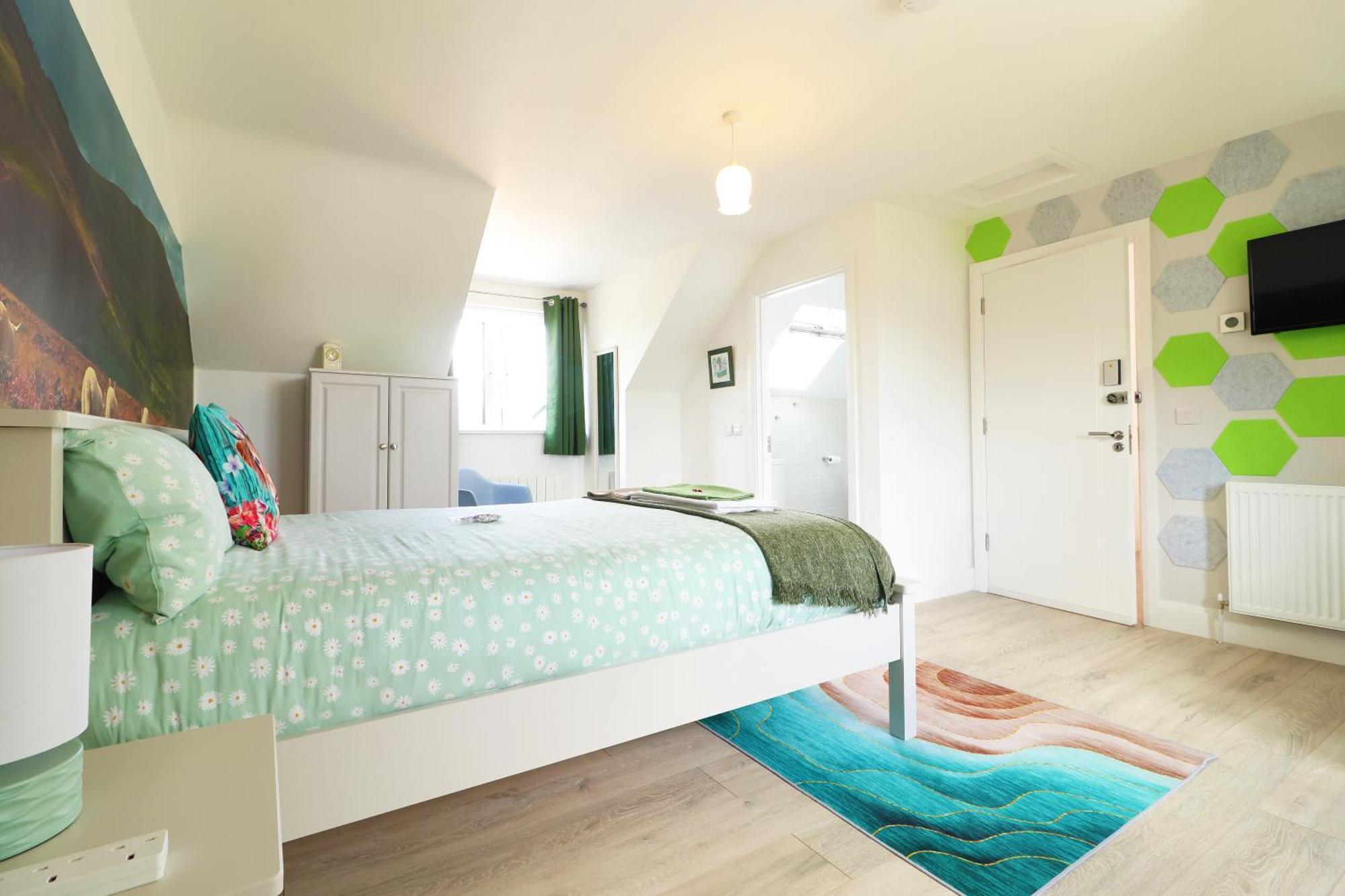 Deluxe Double Room Mountain View