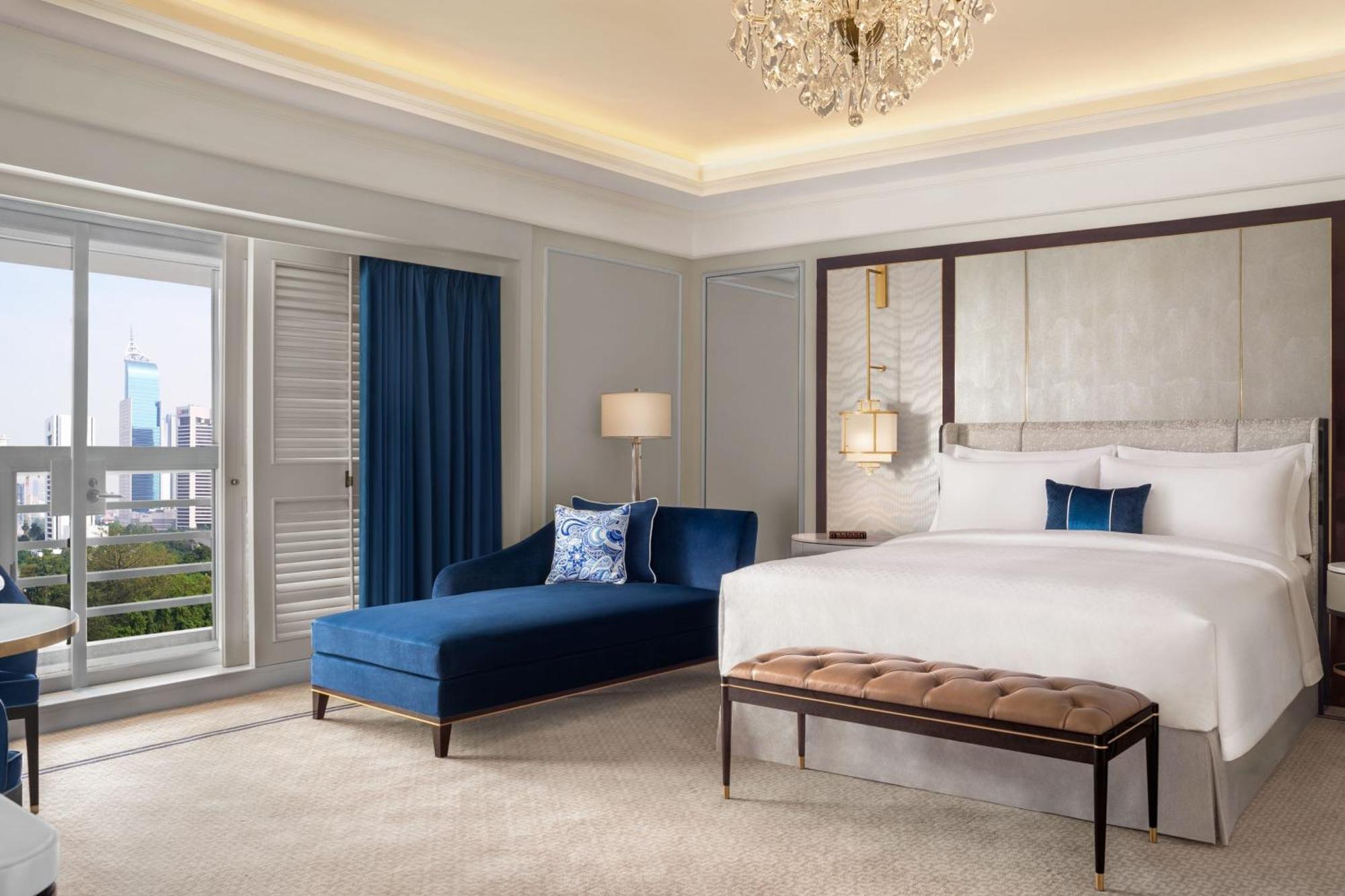 Grand Deluxe King Room Balcony