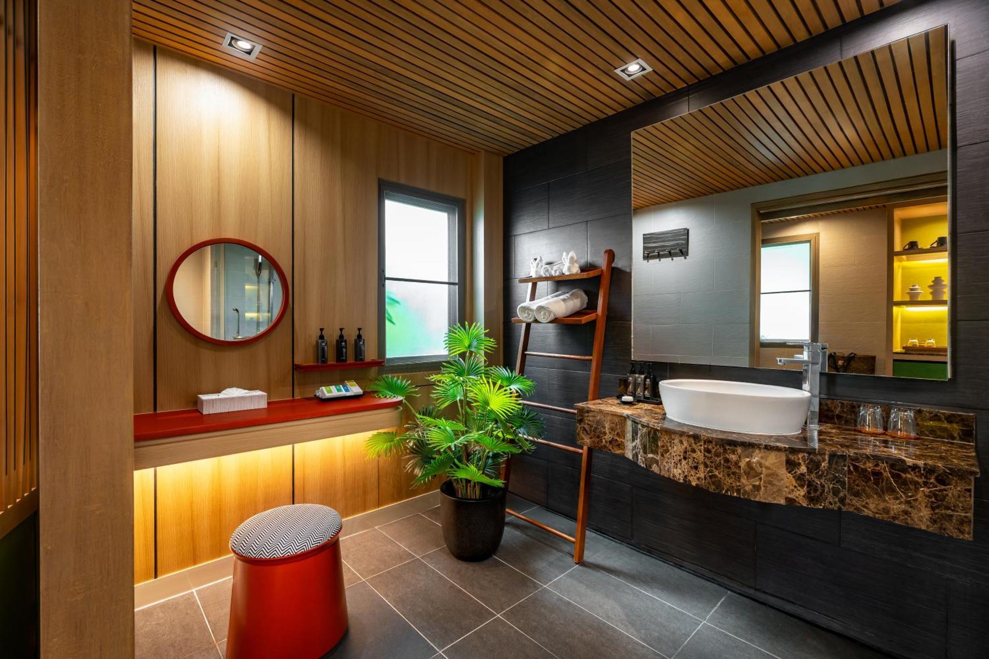 Superior Double or Twin Room Garden View