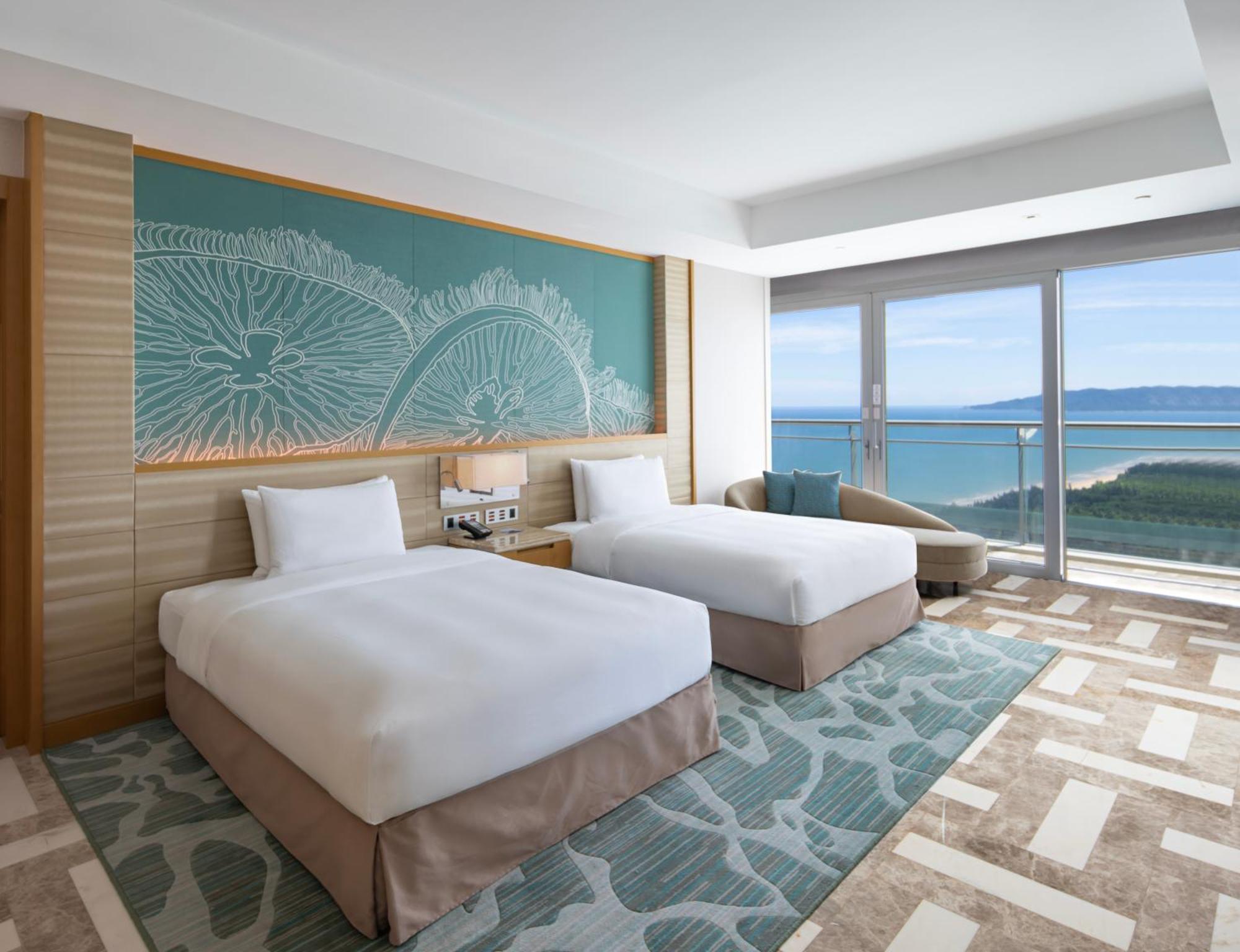 Deluxe Ocean View Queen RoomUnlimited entry to the Water park & Lost Chambers during the