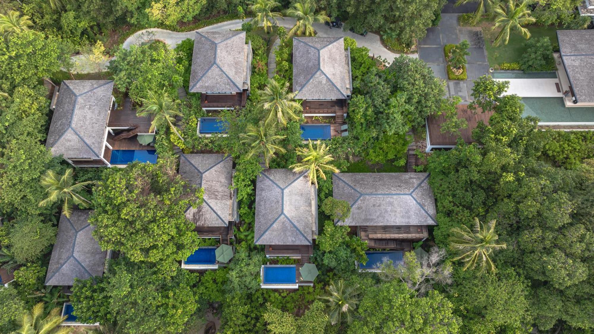 One-Bedroom Deluxe Sea View Villa
