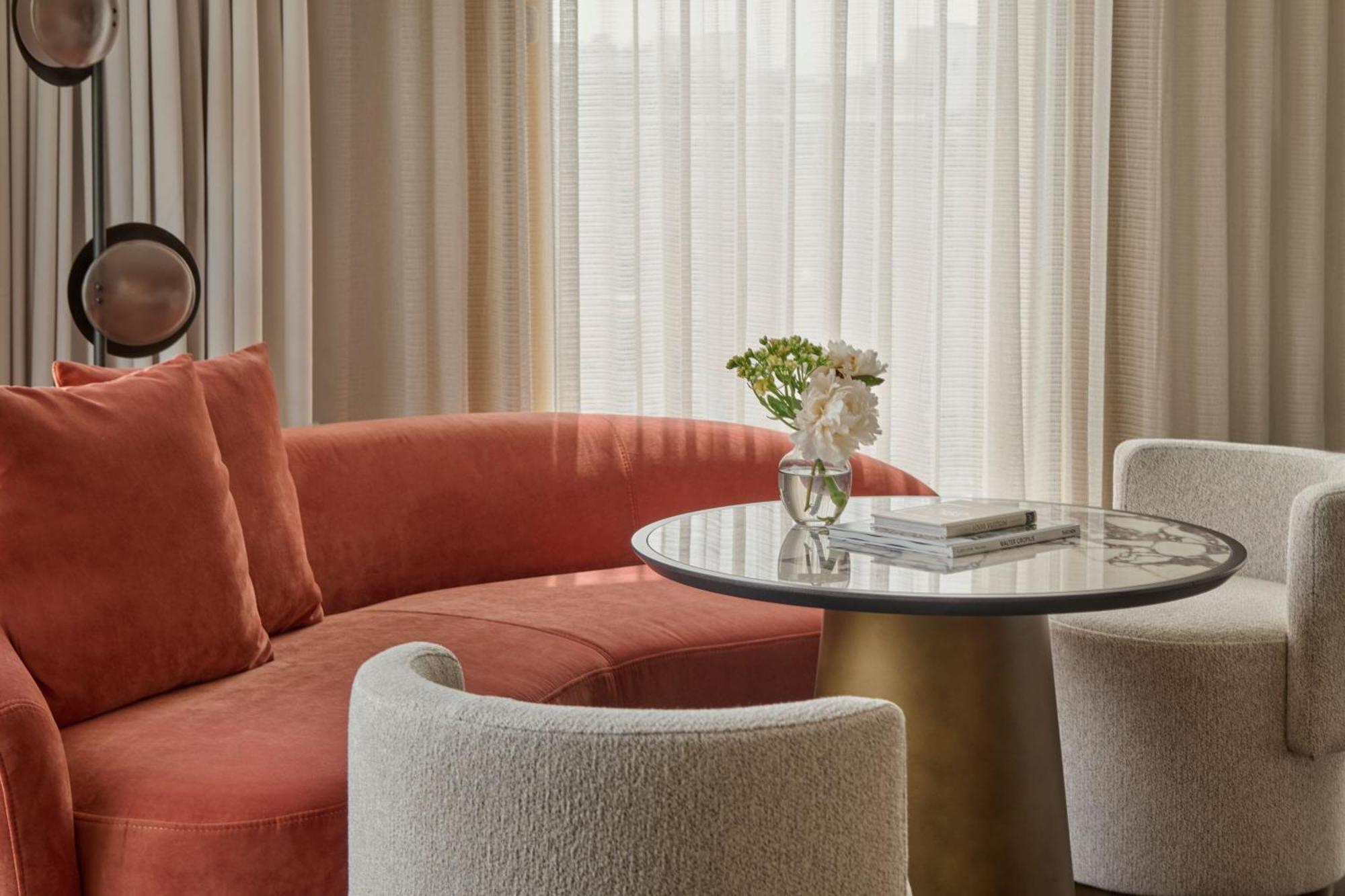 Executive Large King Room Street View