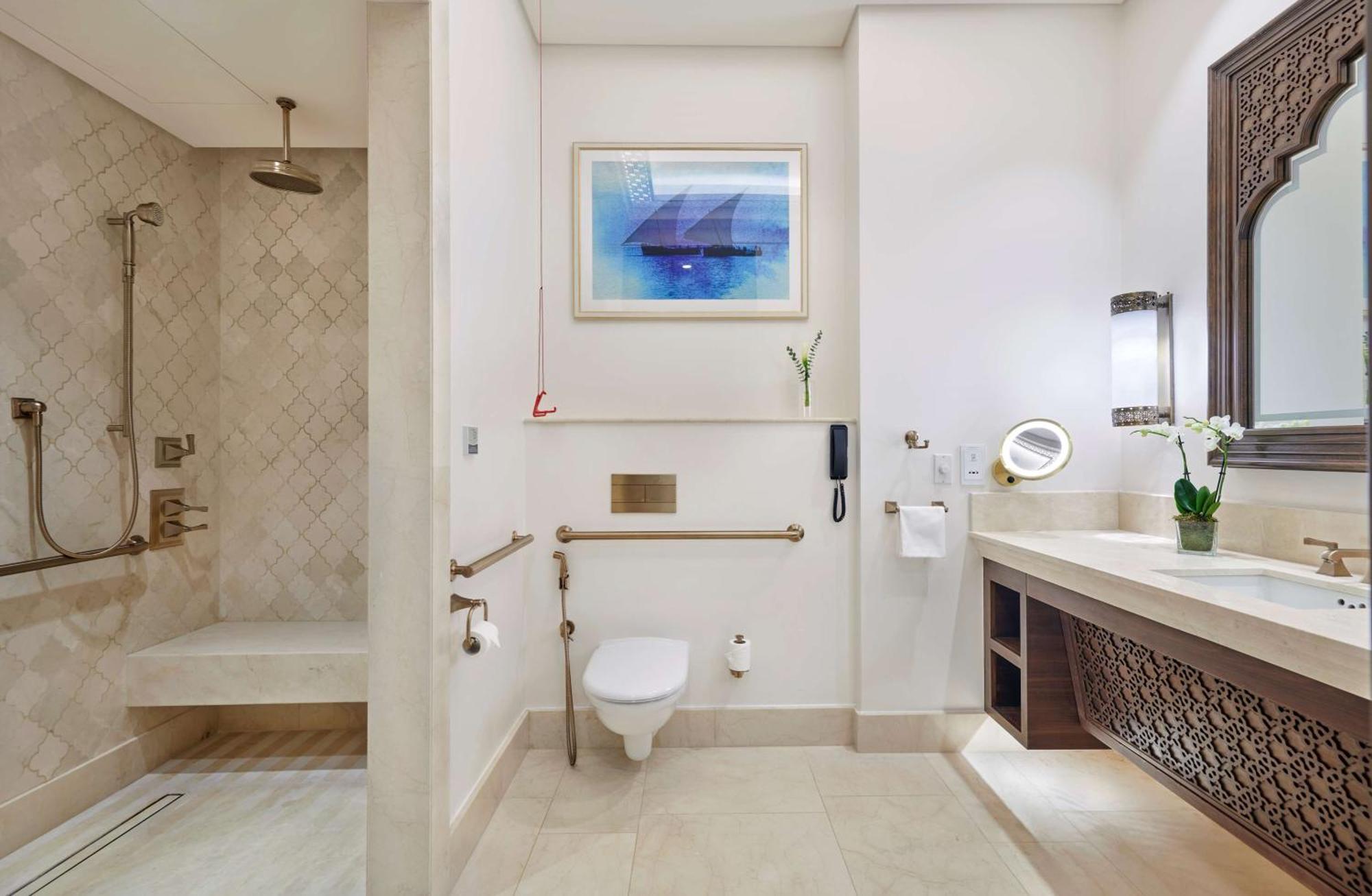 King Guest Room Waterpark Access Mobility Accessible