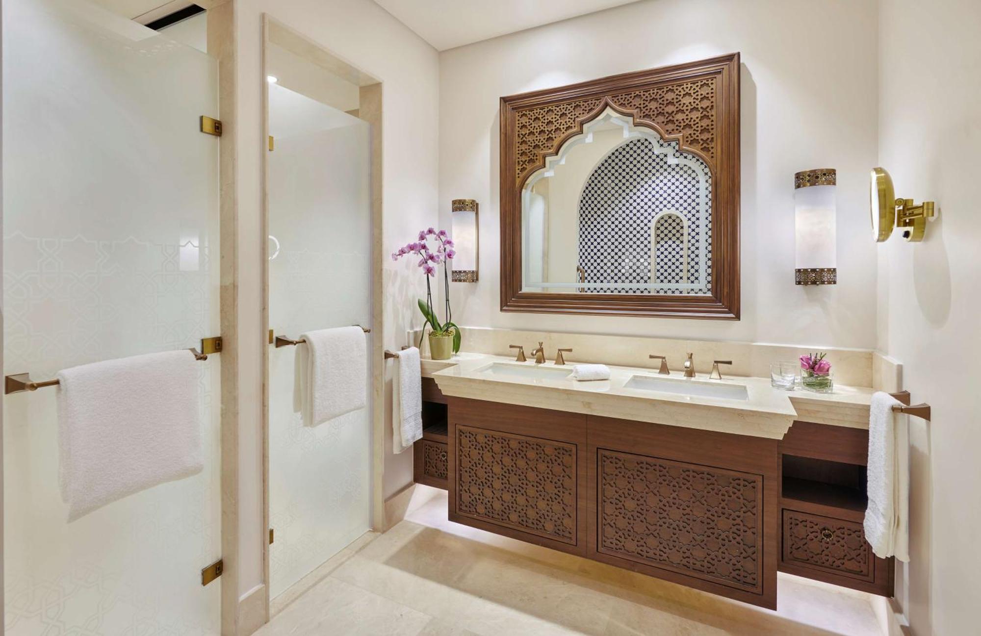 One-Bedroom Suite Sea View Waterpark Access