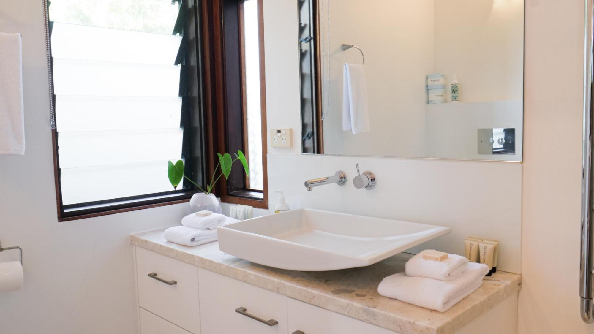 Shanti Two-Bedroom Cottage