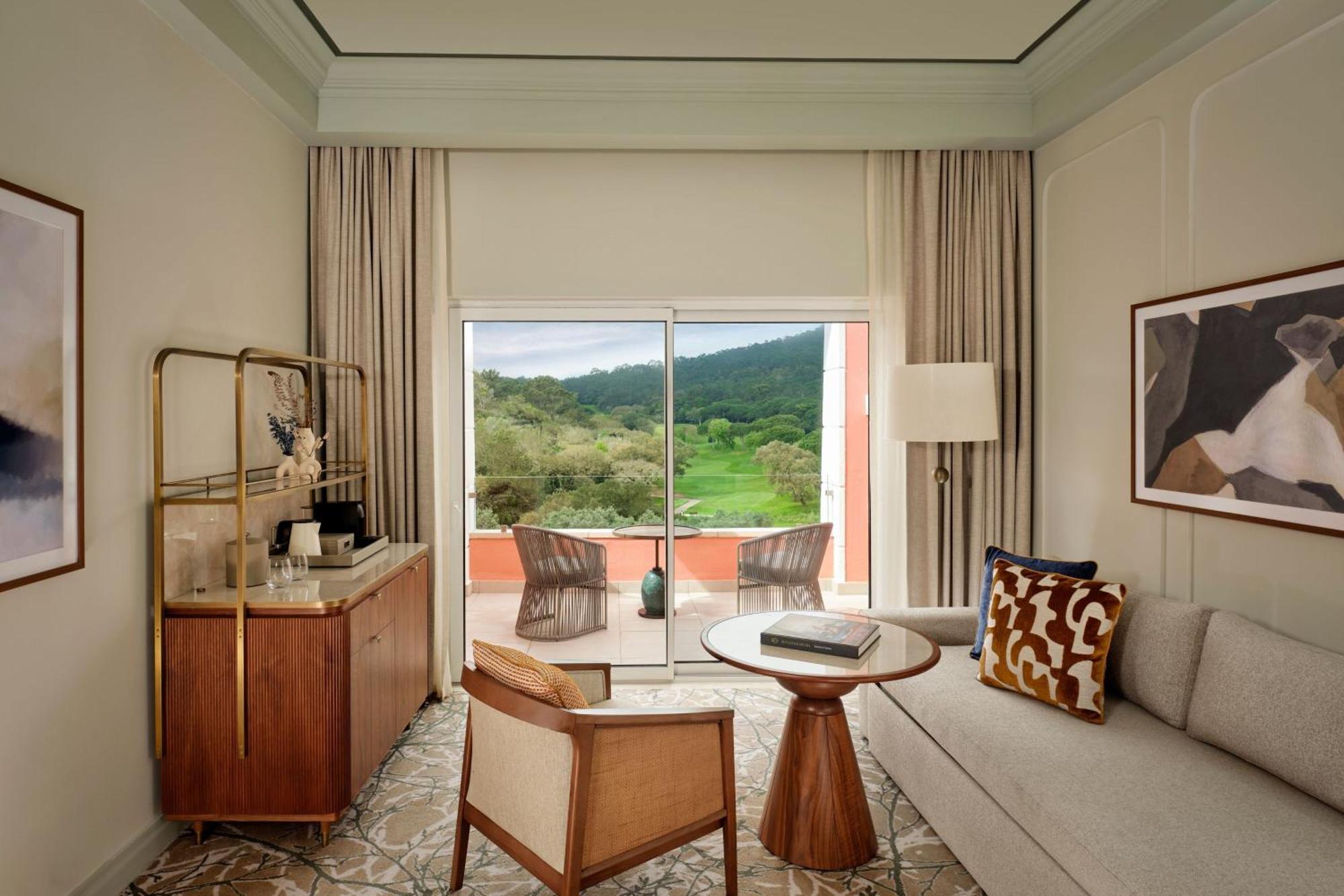 Junior Suite King or Twin Beds Resort View