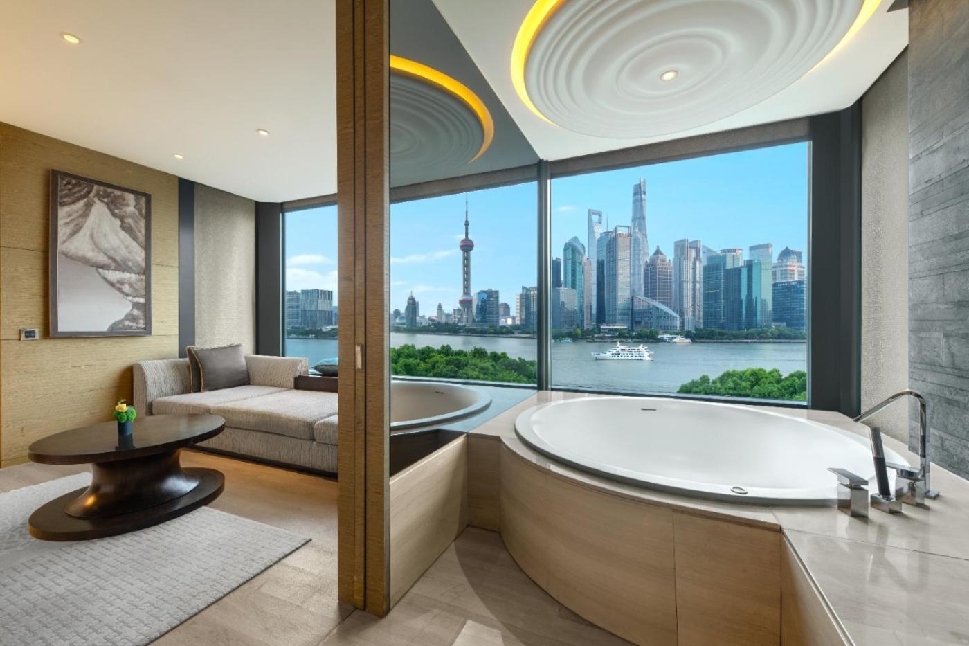Family Connecting Suite - Two-Bedroom (Oriental Pearl Tower View)